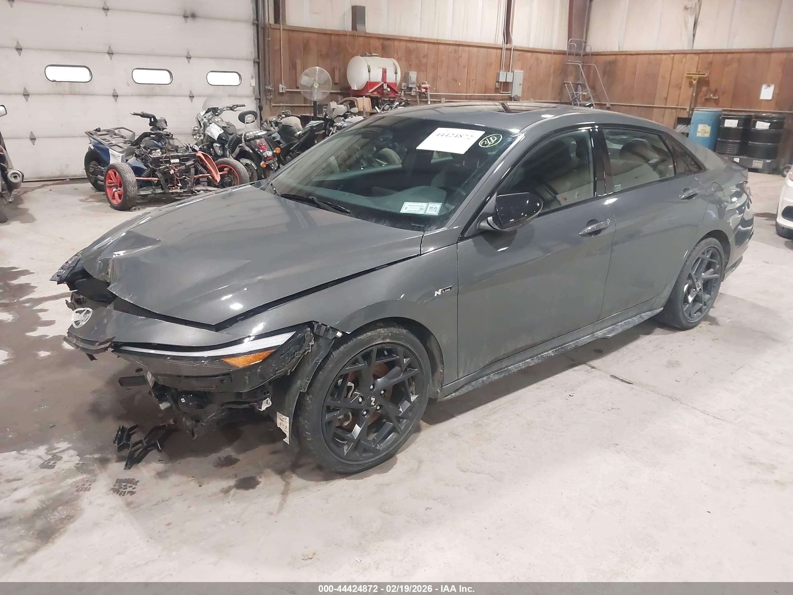 HYUNDAI ELANTRA image 2
