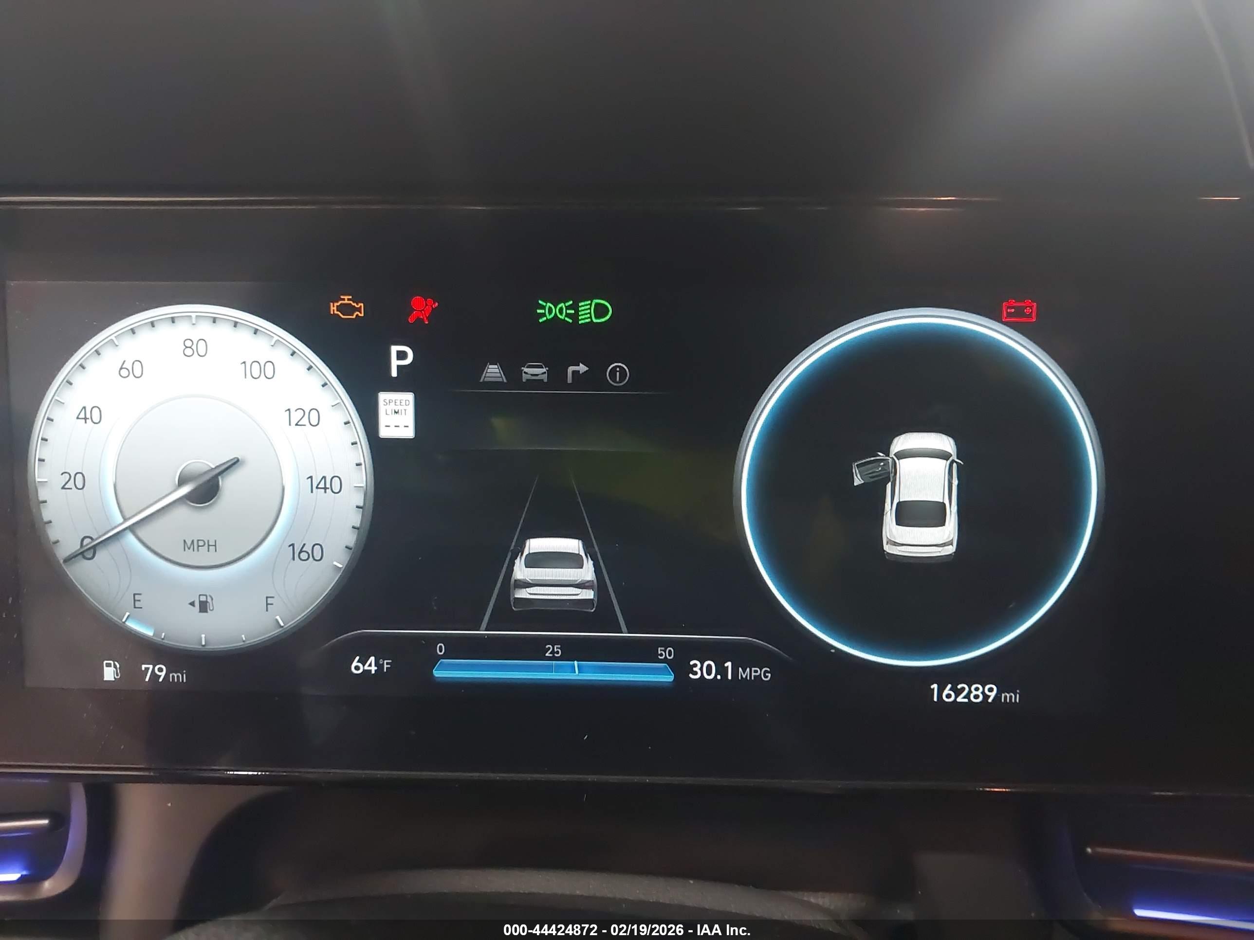 HYUNDAI ELANTRA image 7