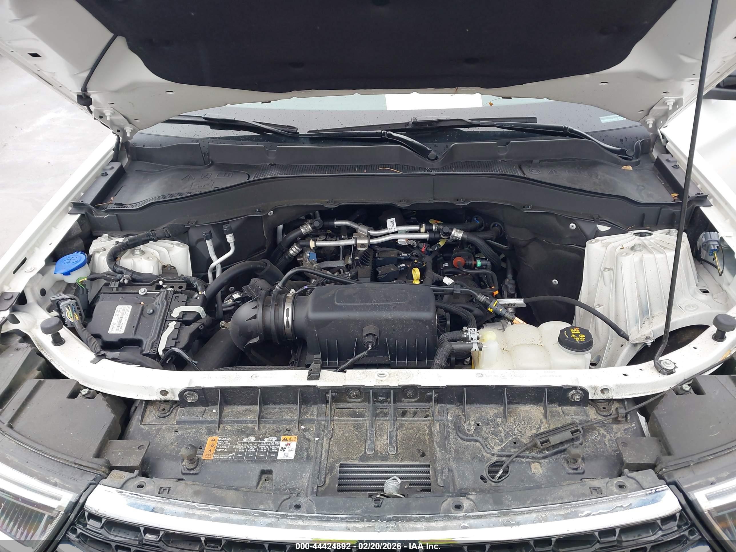 FORD EXPLORER image 10