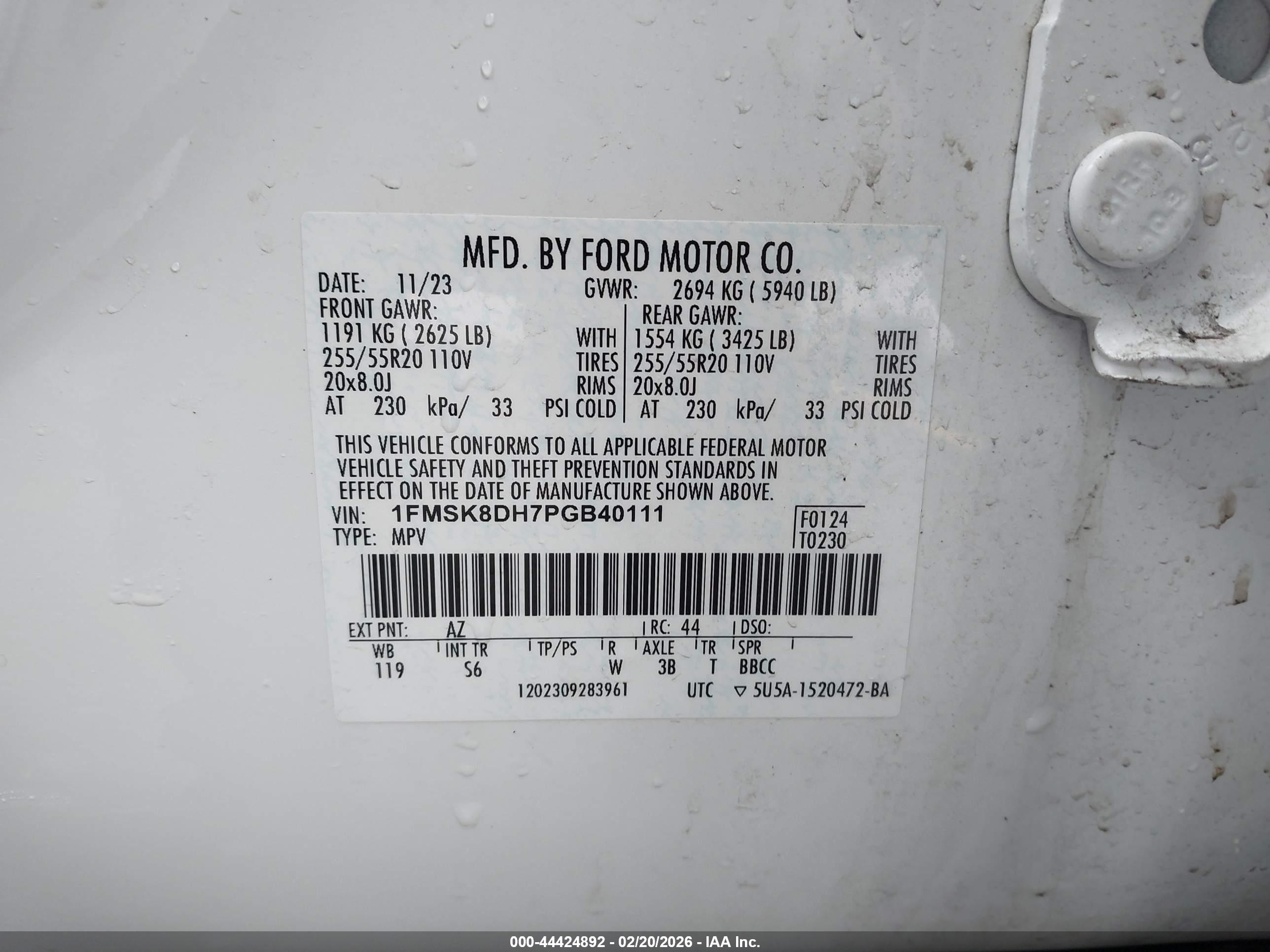 FORD EXPLORER image 9