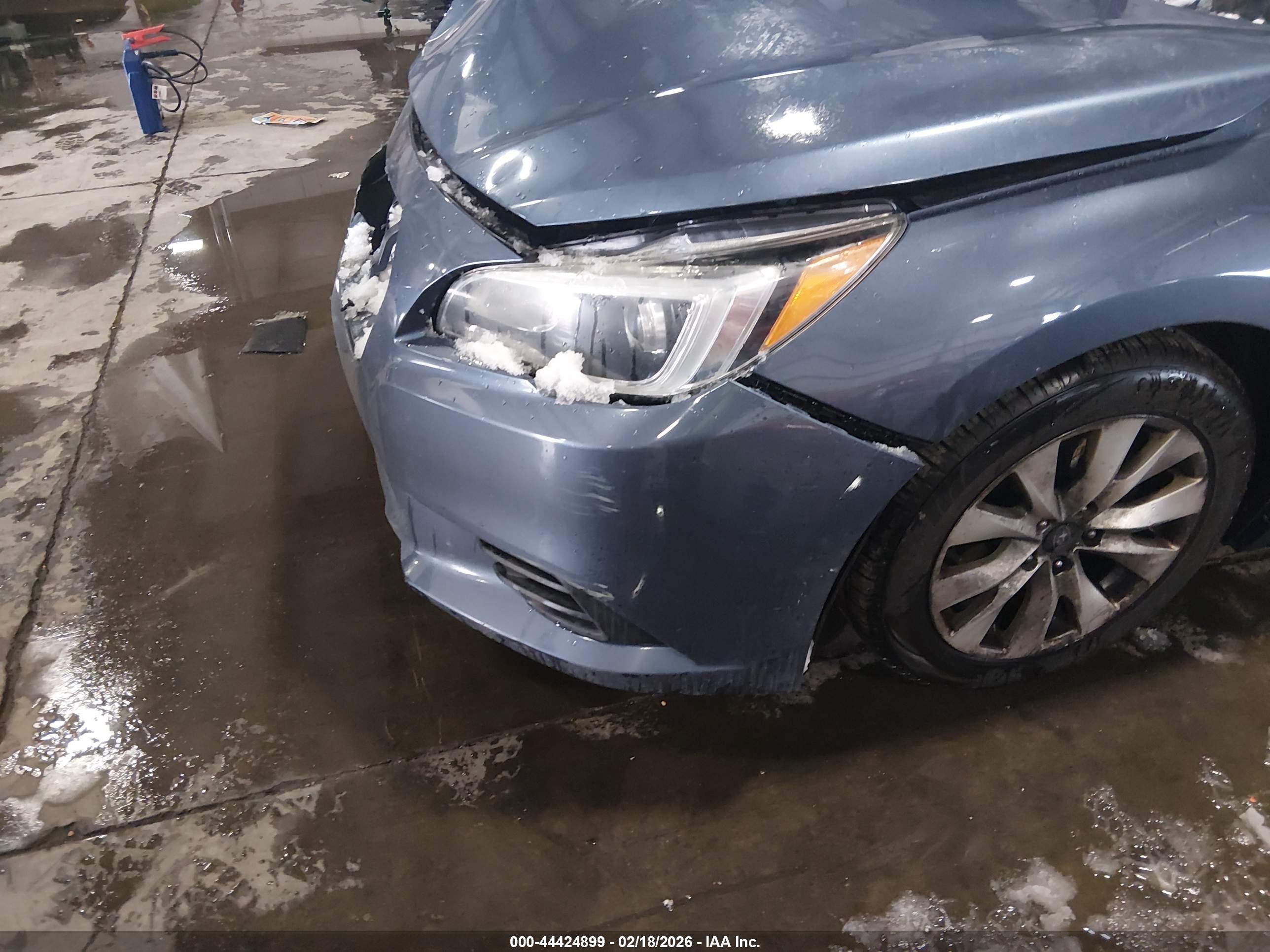 SUBARU LEGACY image 6