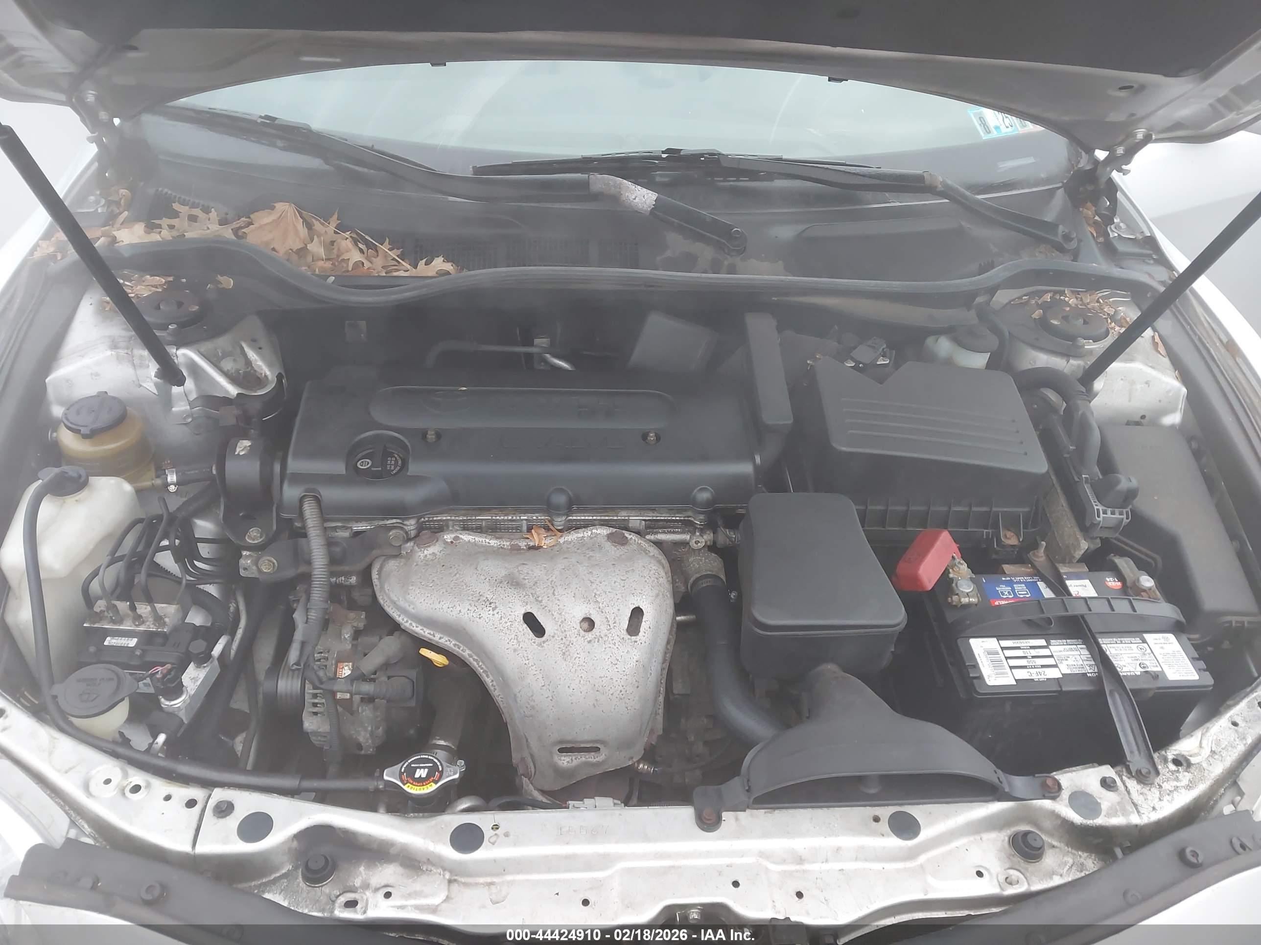 TOYOTA CAMRY image 10
