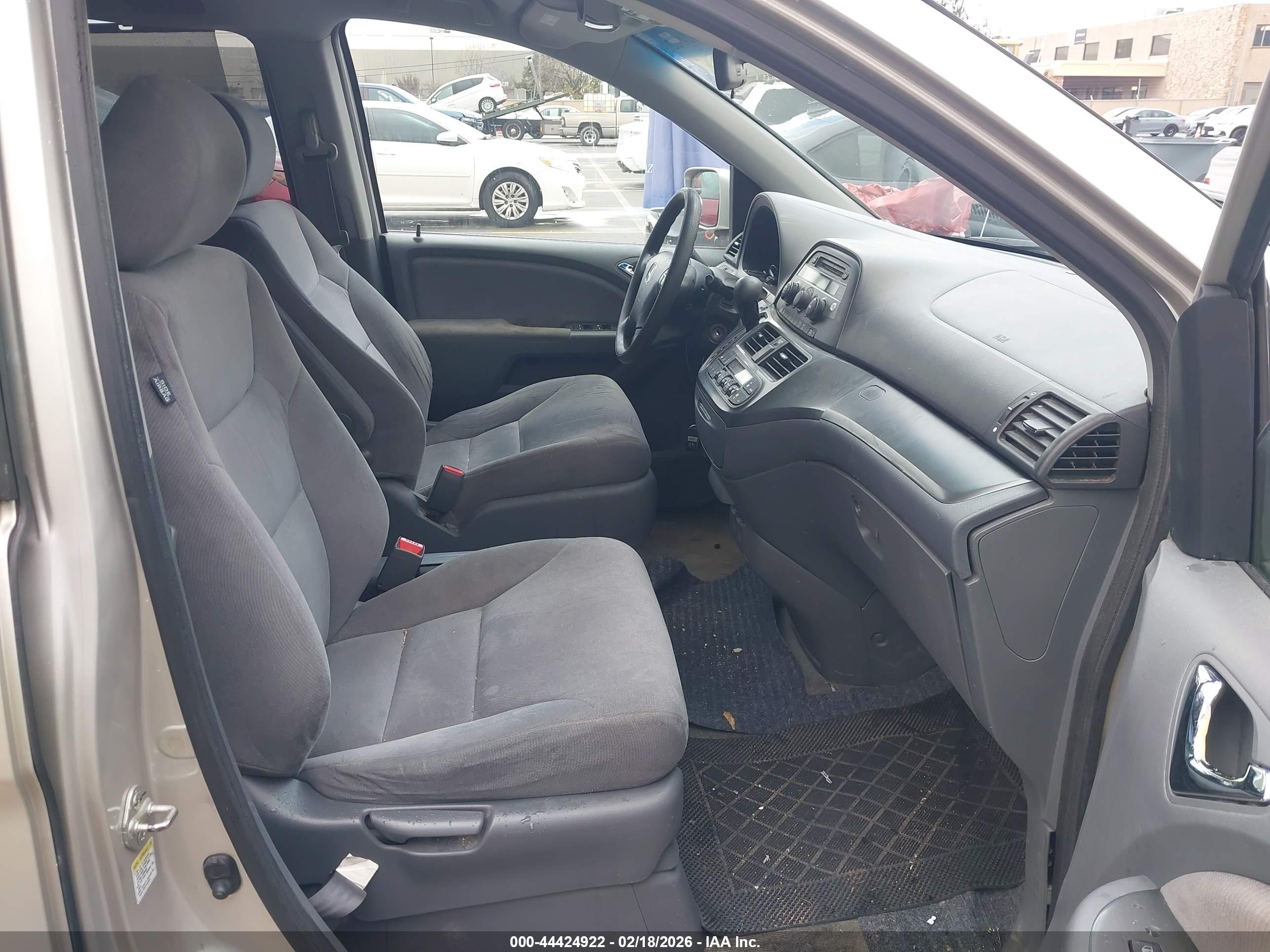HONDA ODYSSEY image 5