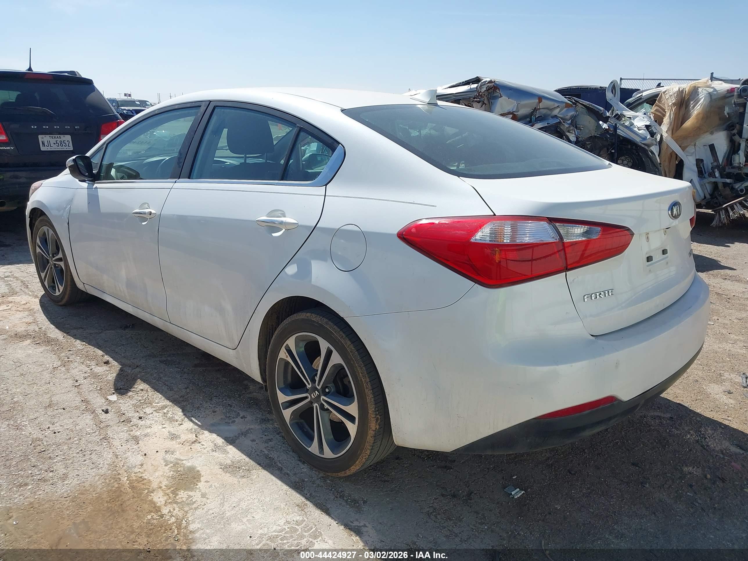 KIA FORTE image 3