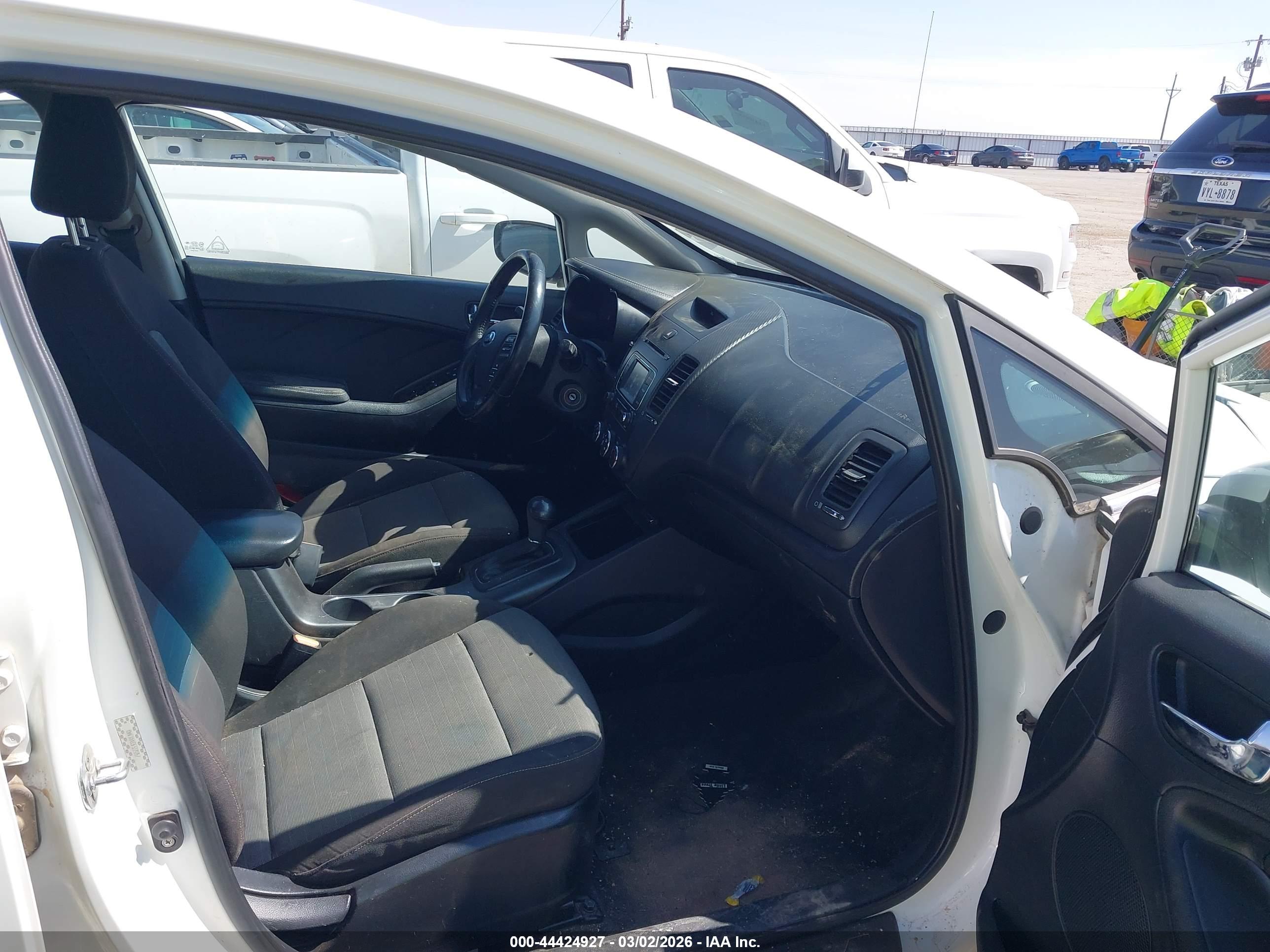 KIA FORTE image 5