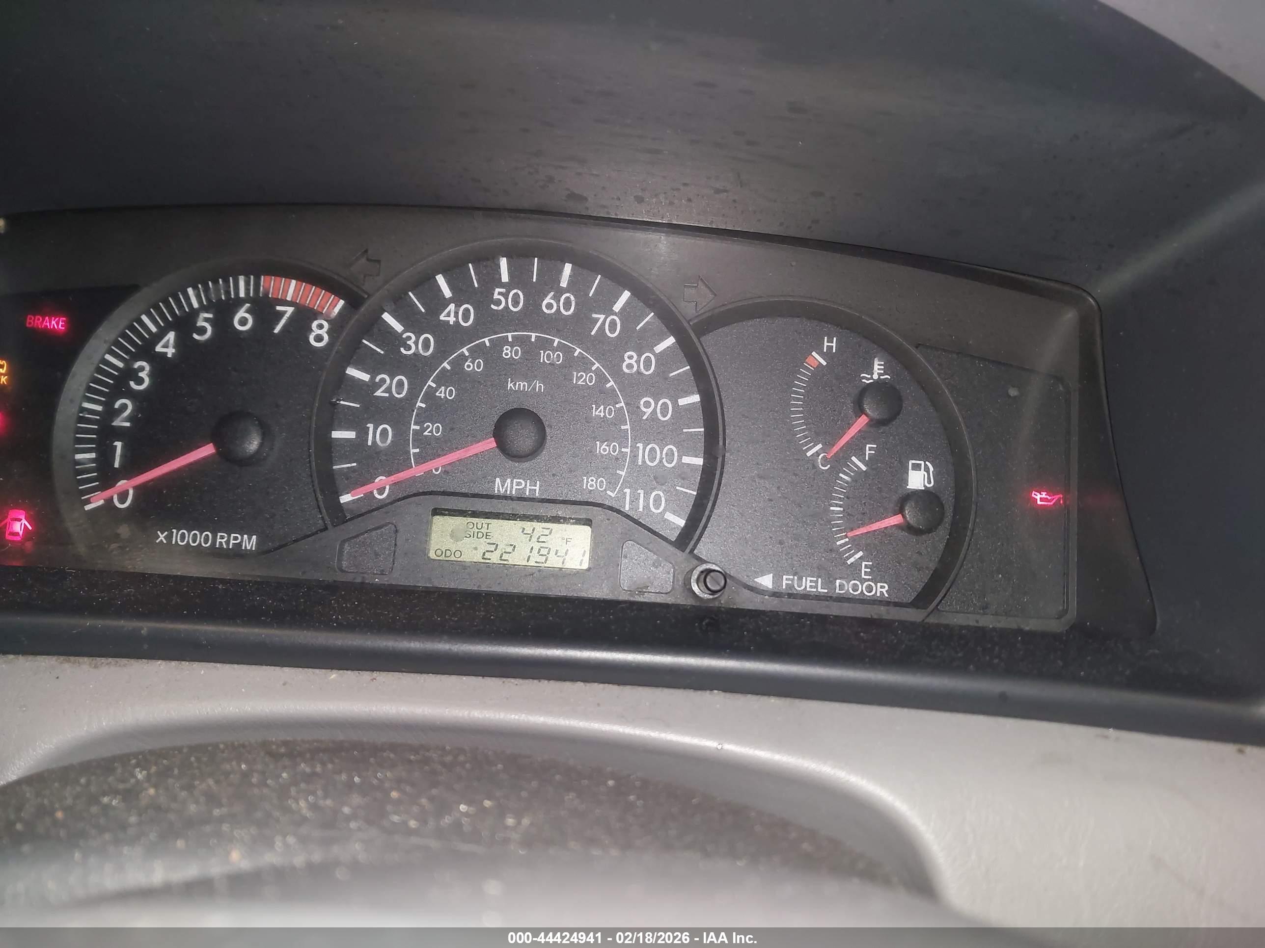 TOYOTA COROLLA image 7