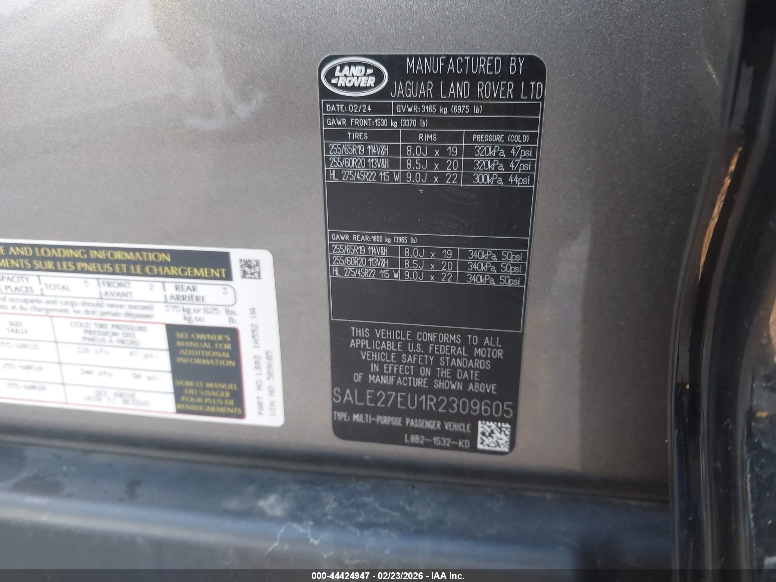LAND ROVER image 9
