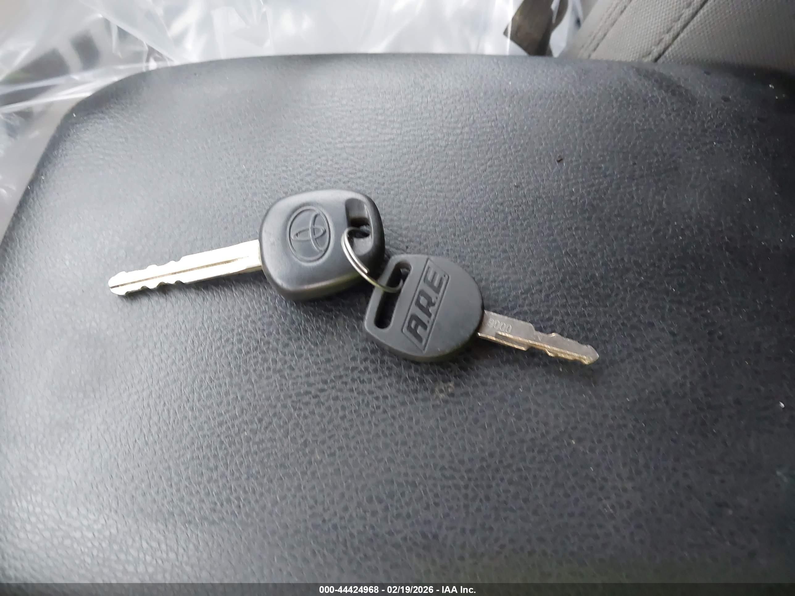 TOYOTA TACOMA image 11