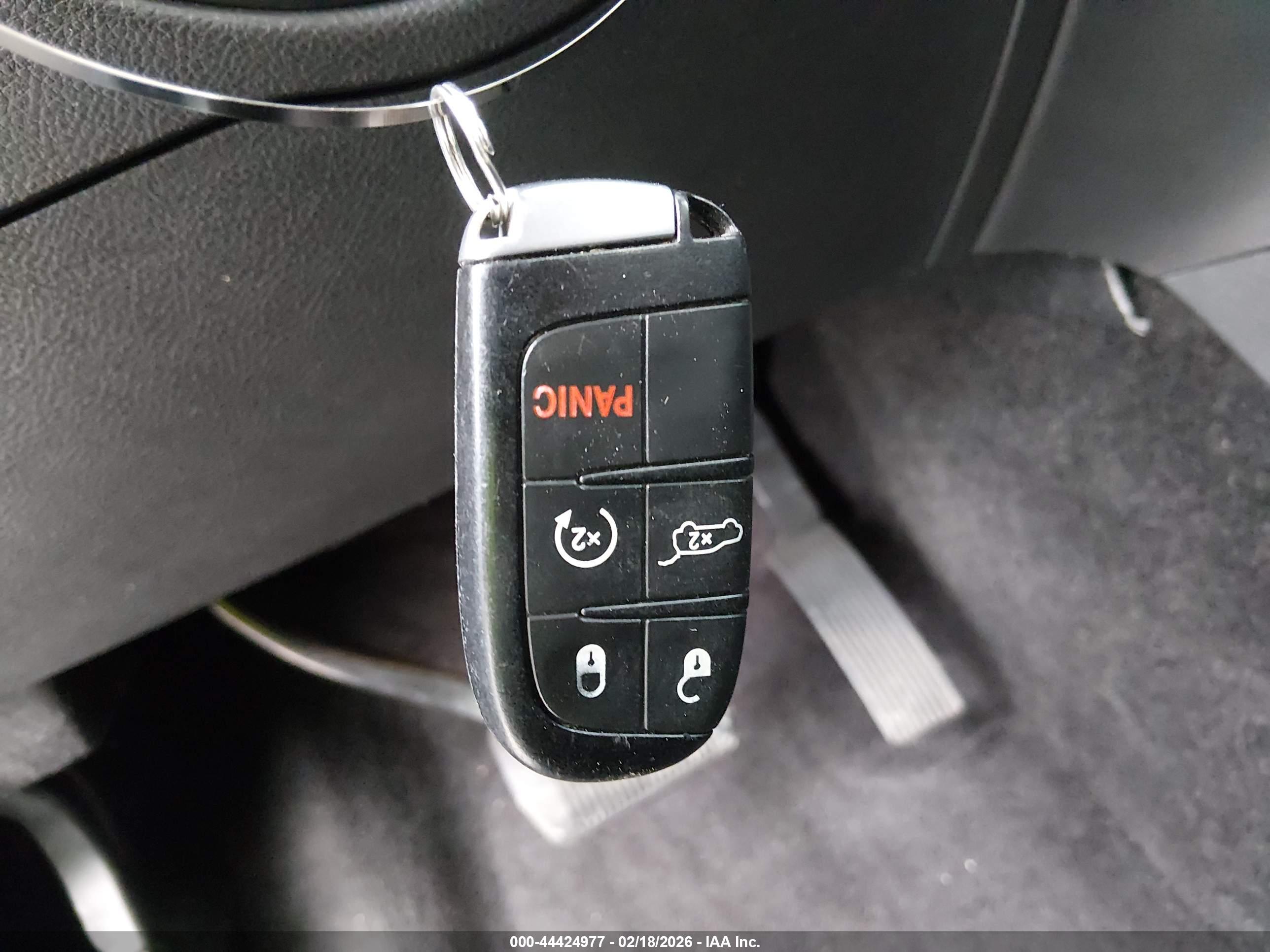 JEEP GRAND image 11