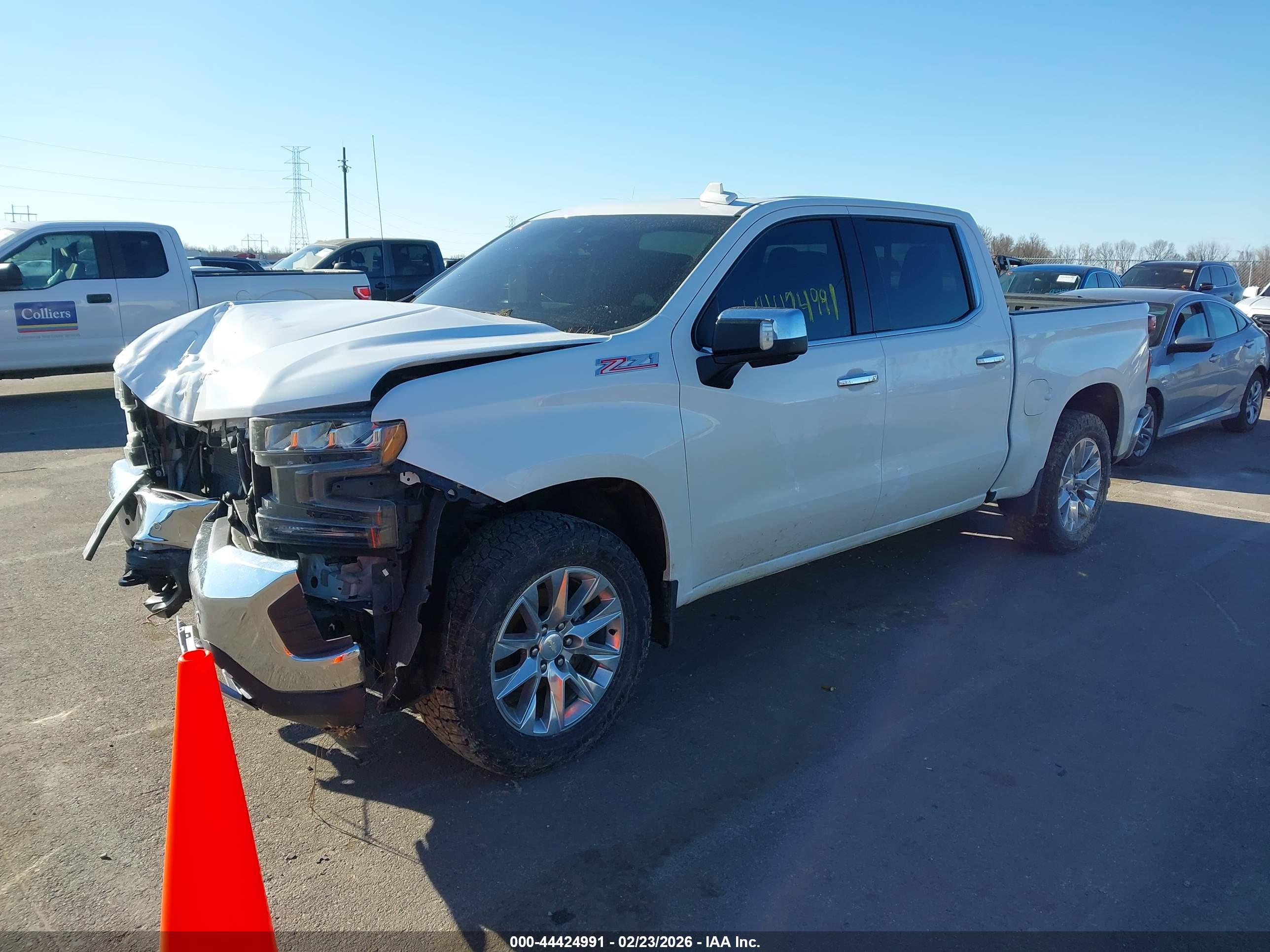 CHEVROLET SILVERADO image 2