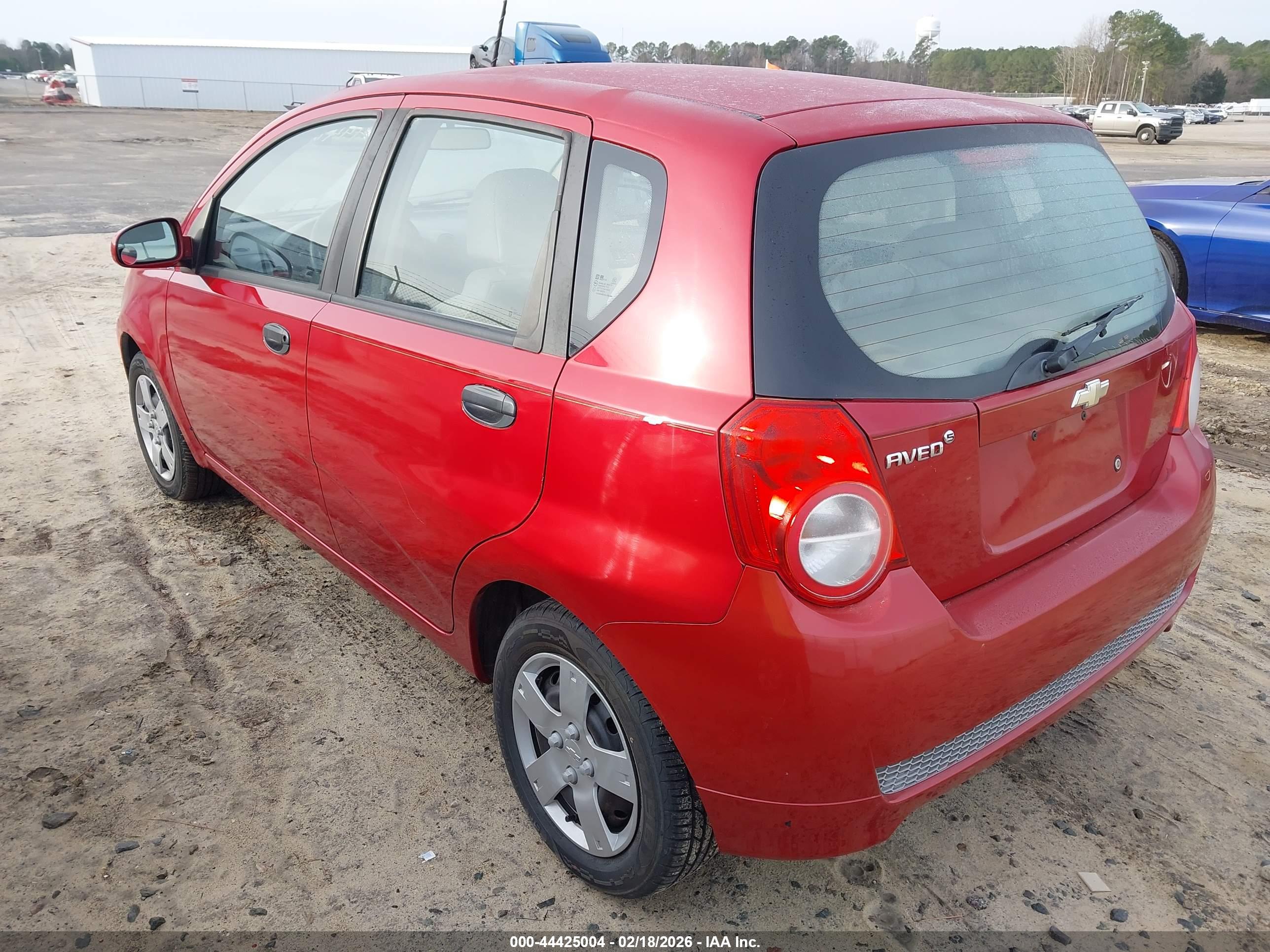 CHEVROLET AVEO image 3