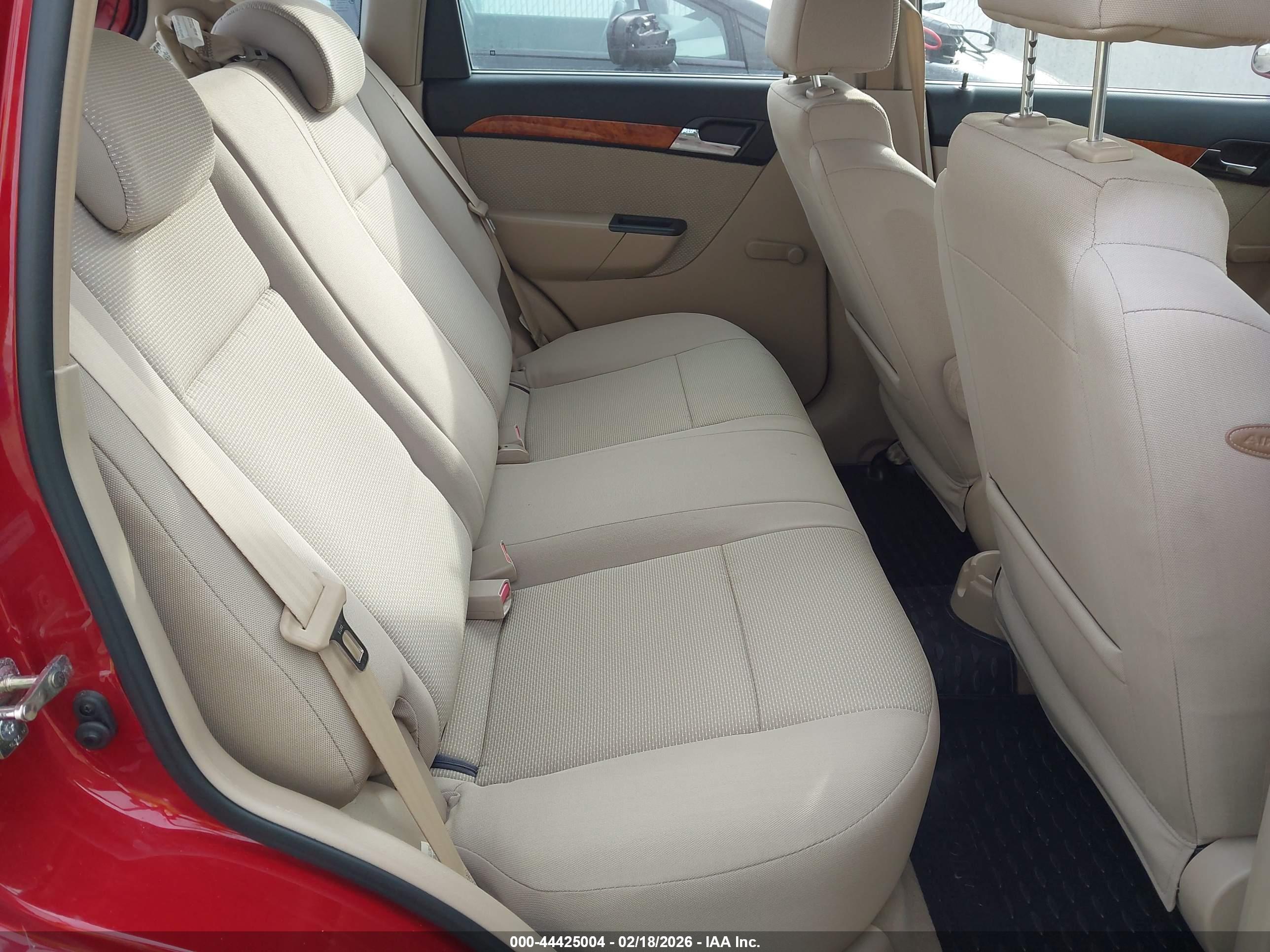 CHEVROLET AVEO image 8