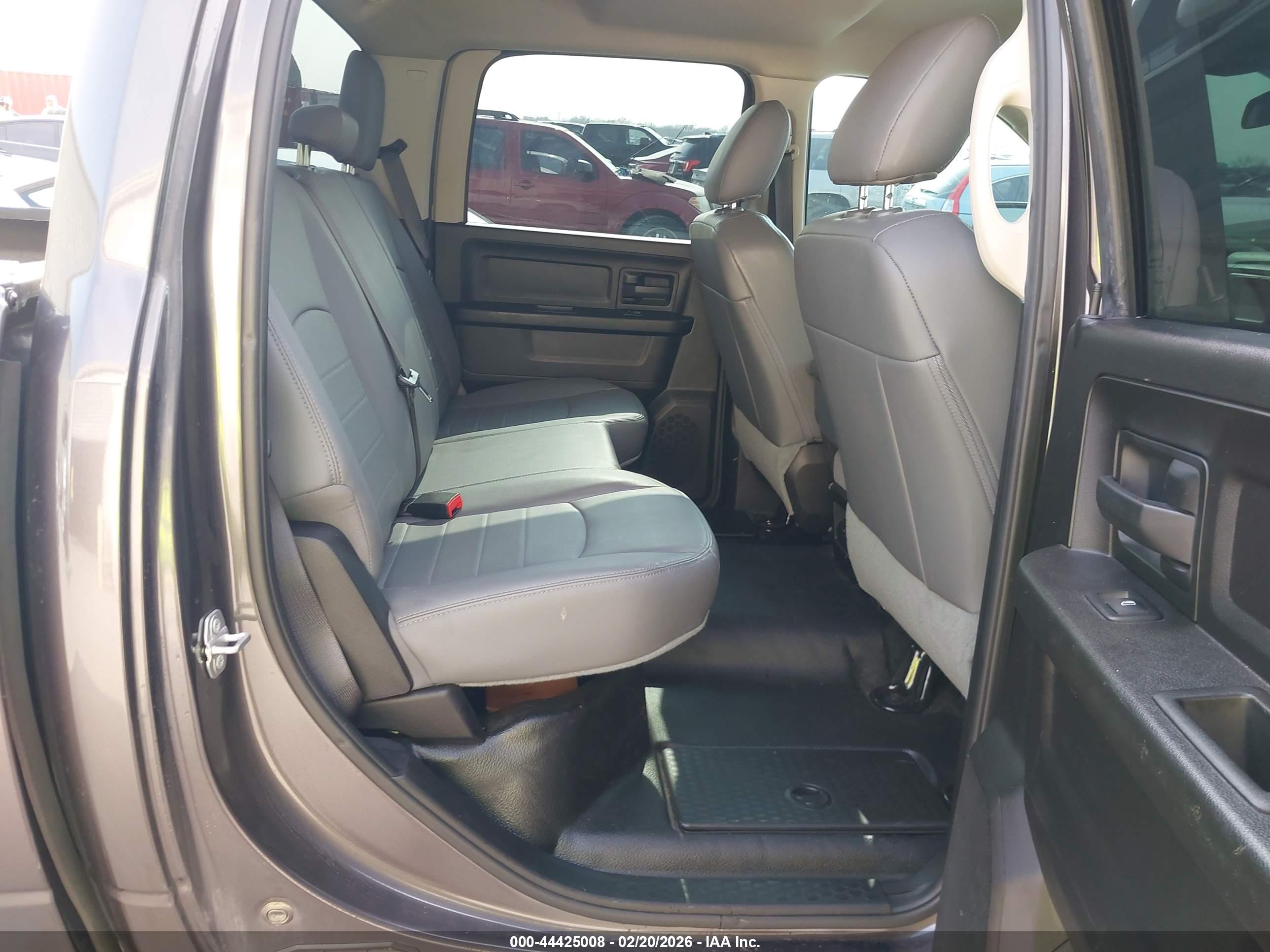 RAM 1500 image 8