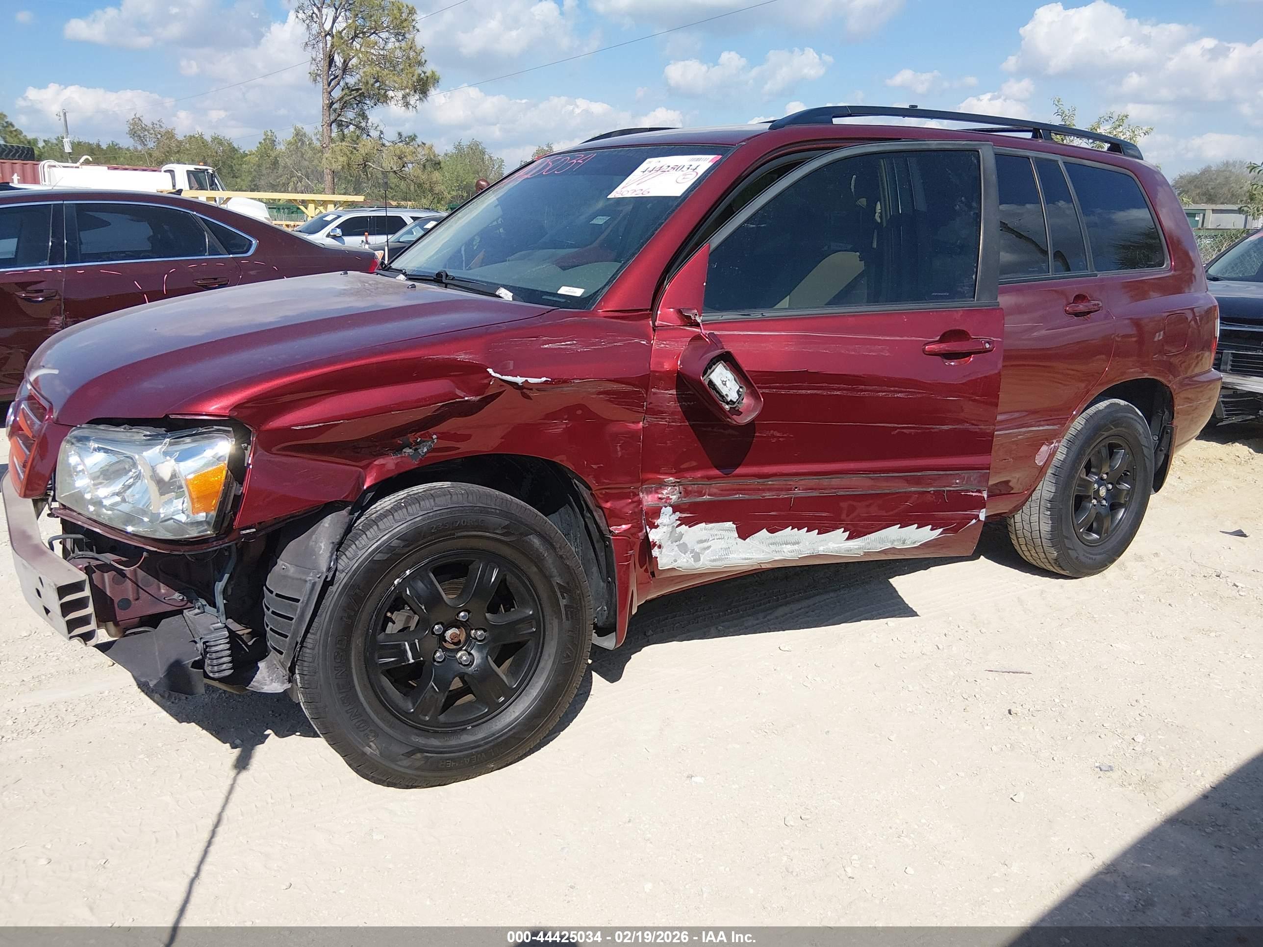 TOYOTA HIGHLANDER image 6