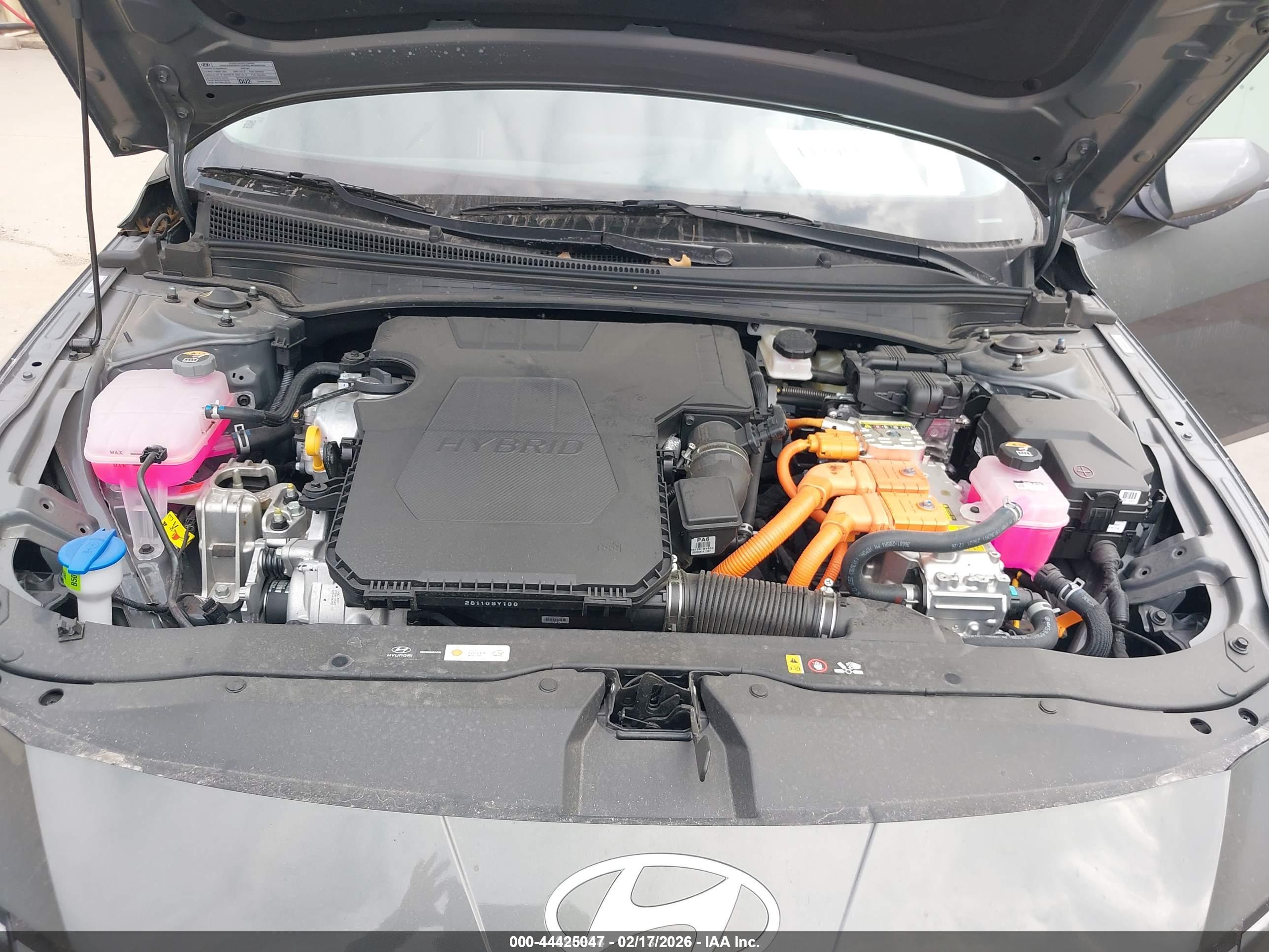 HYUNDAI ELANTRA image 10