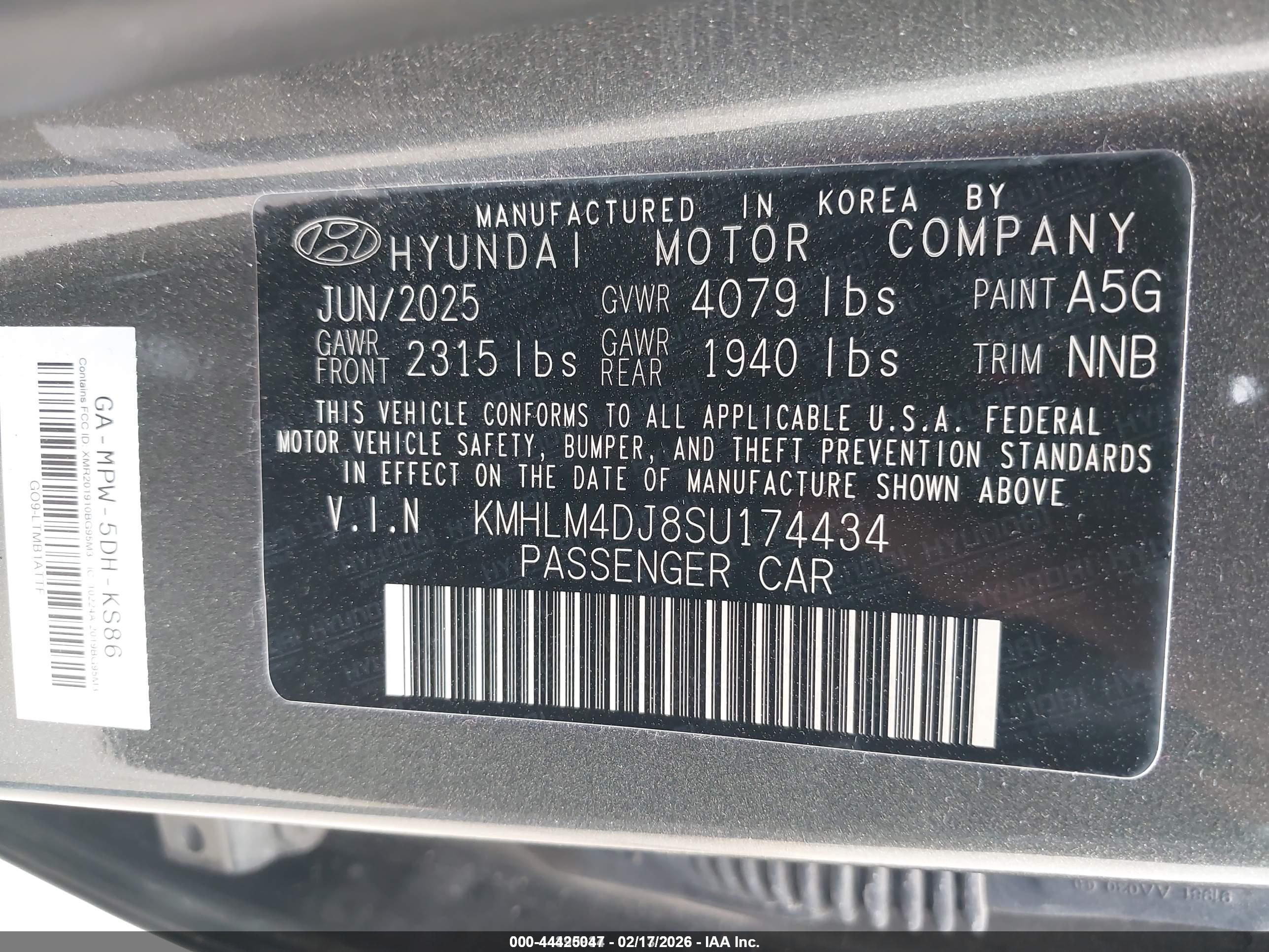 HYUNDAI ELANTRA image 9