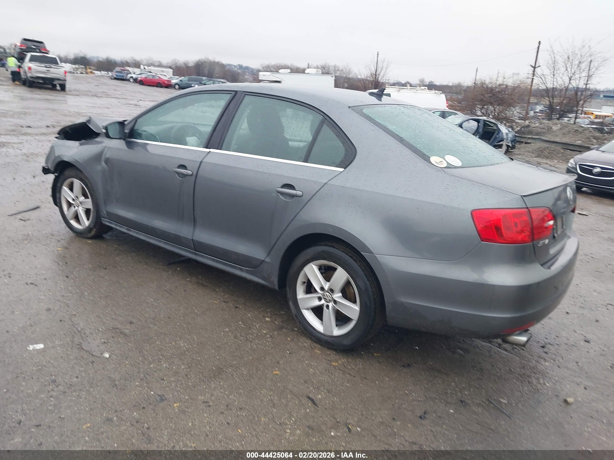 VOLKSWAGEN JETTA image 3
