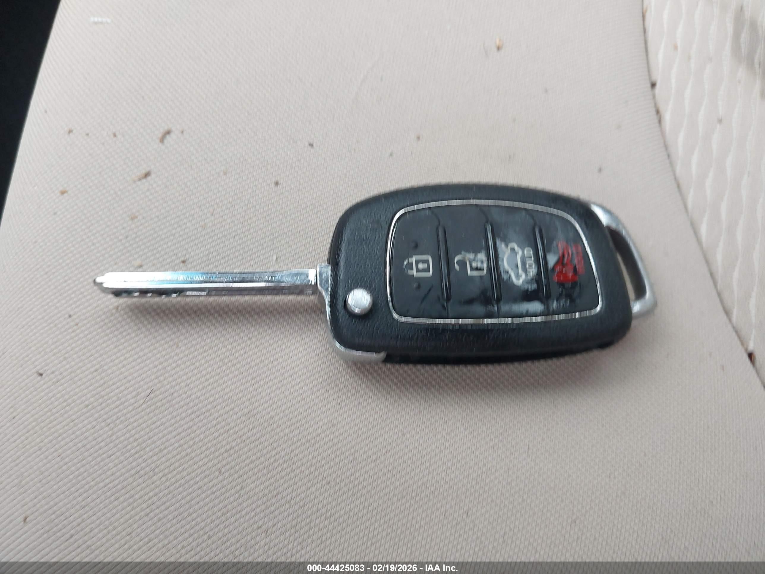 HYUNDAI SONATA image 11