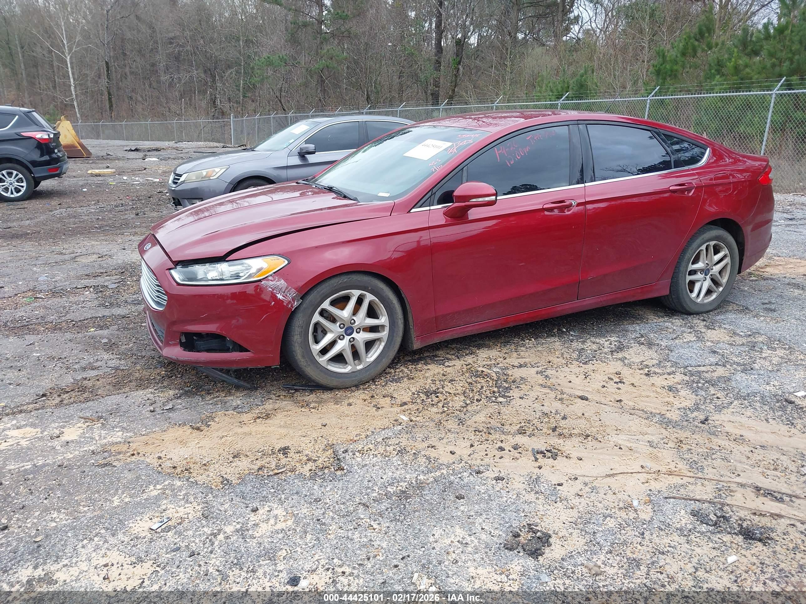 FORD FUSION image 2