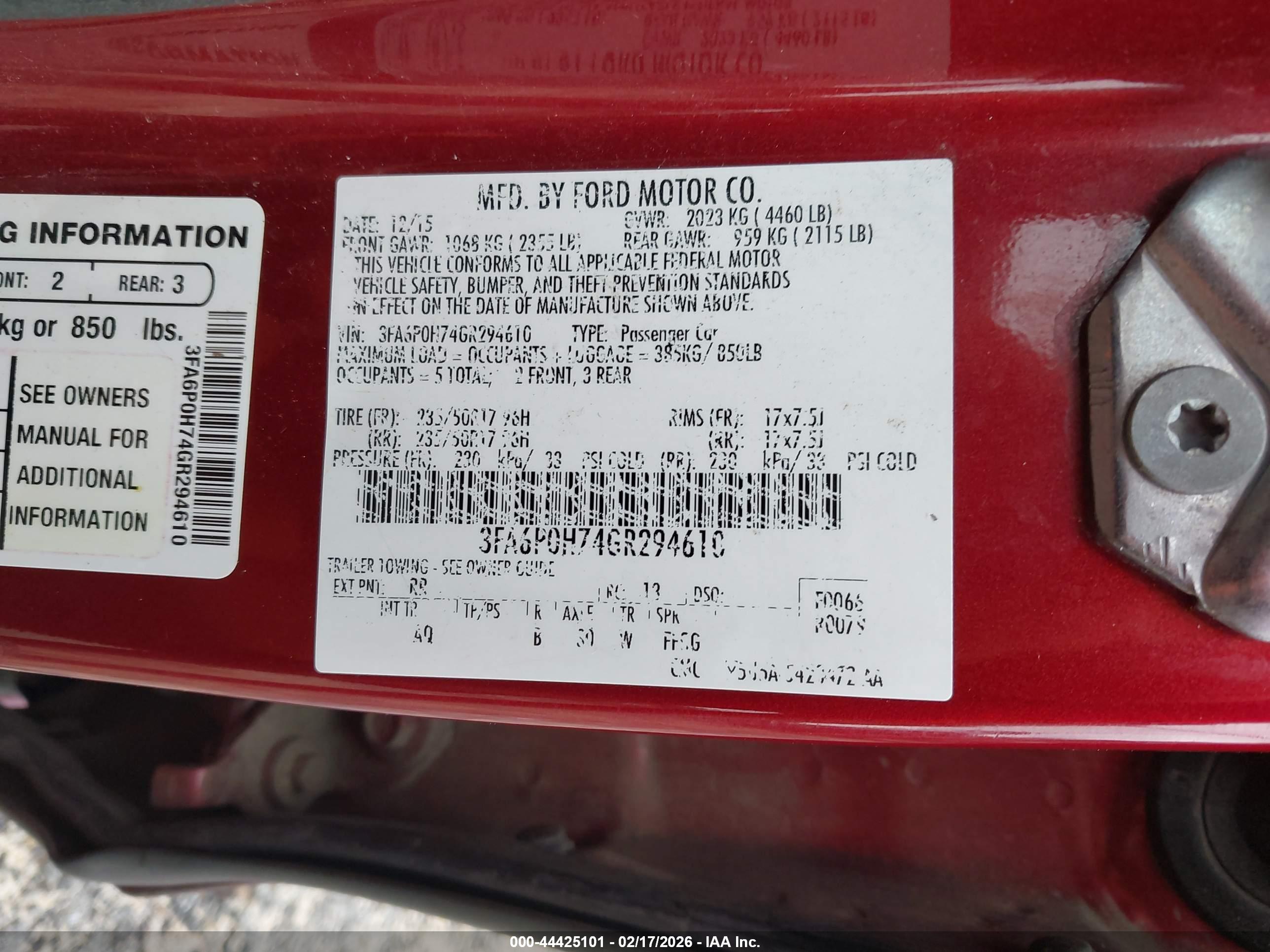 FORD FUSION image 9