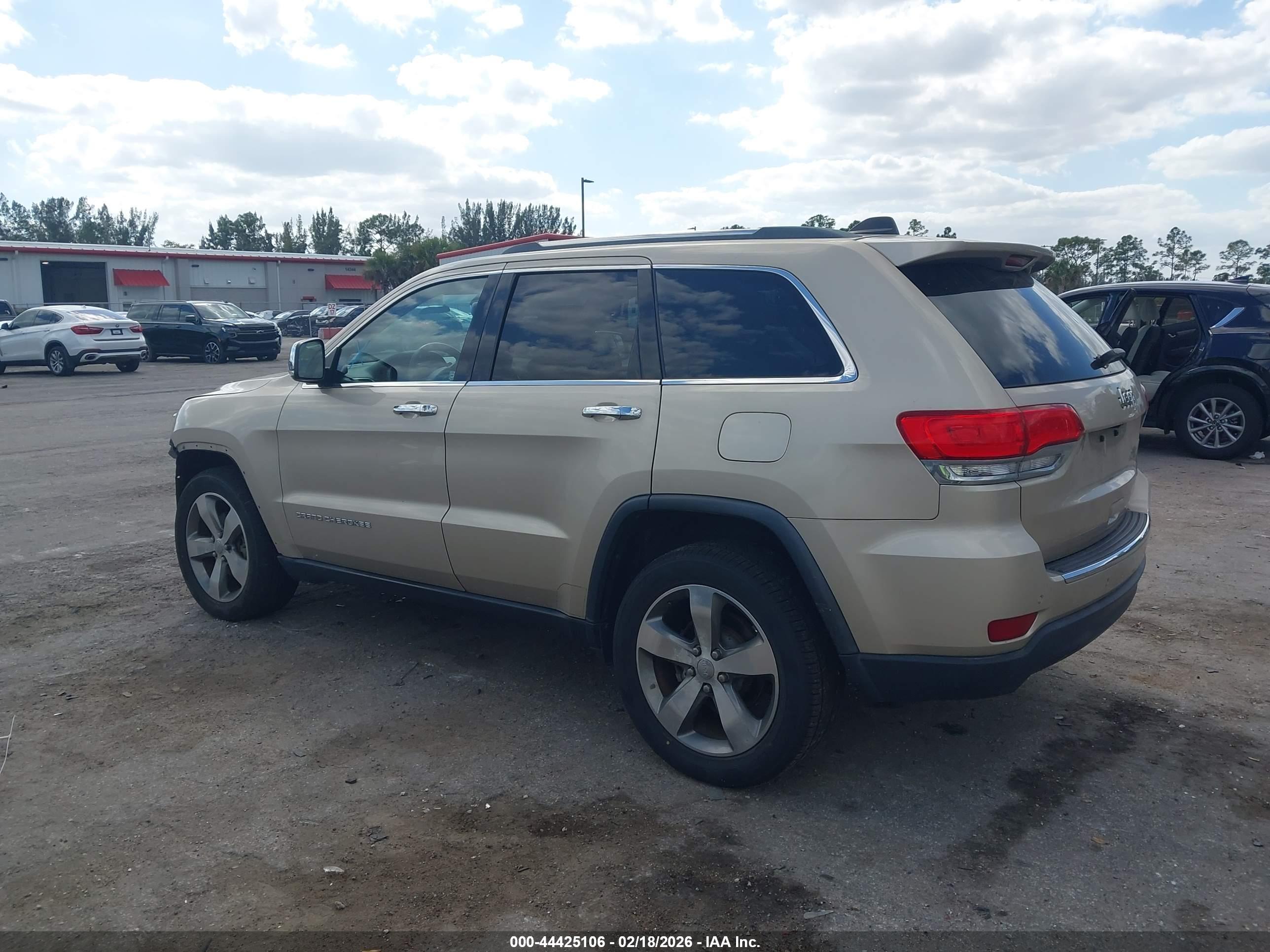 JEEP GRAND image 3