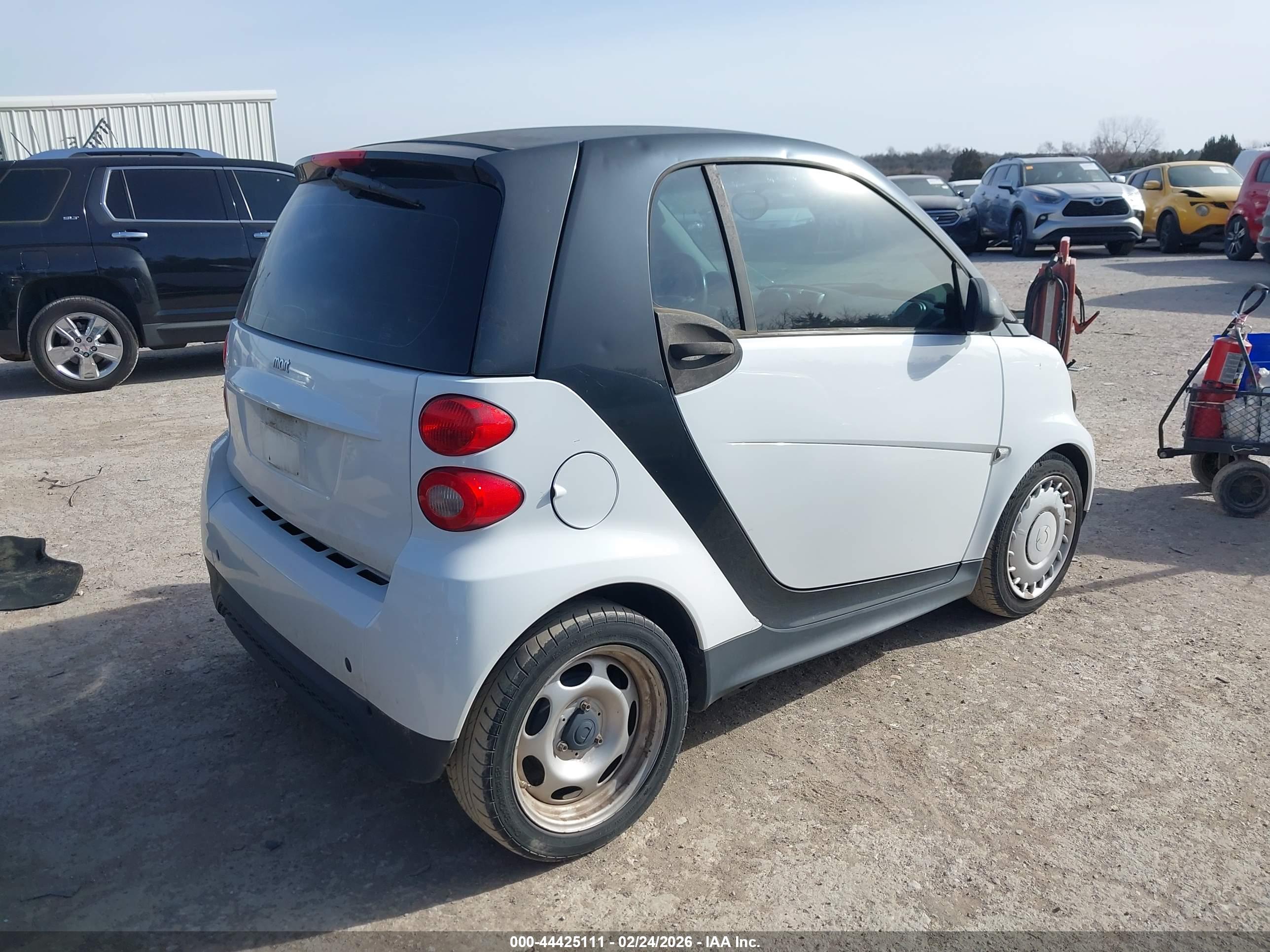 SMART FORTWO image 4