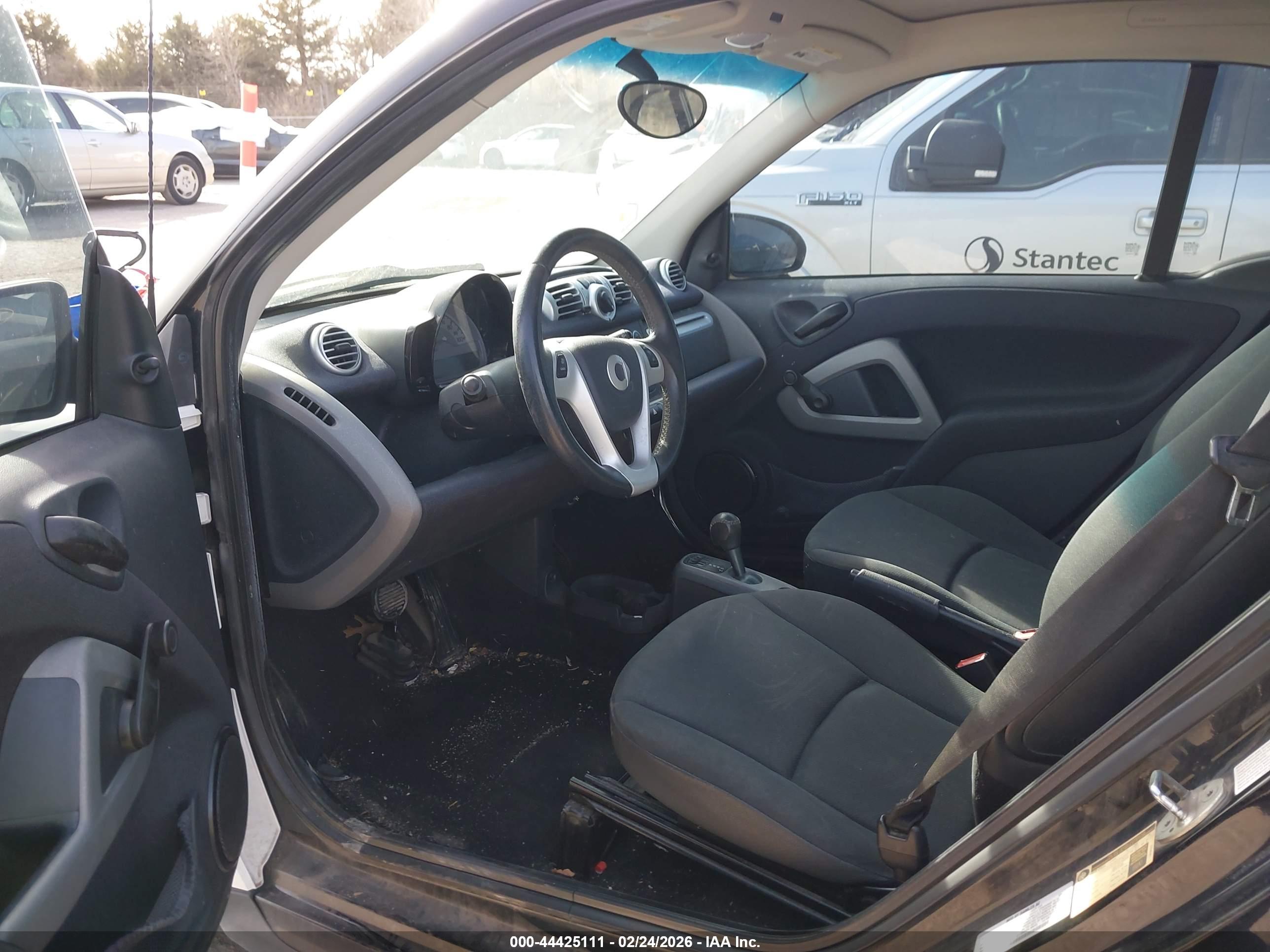 SMART FORTWO image 8