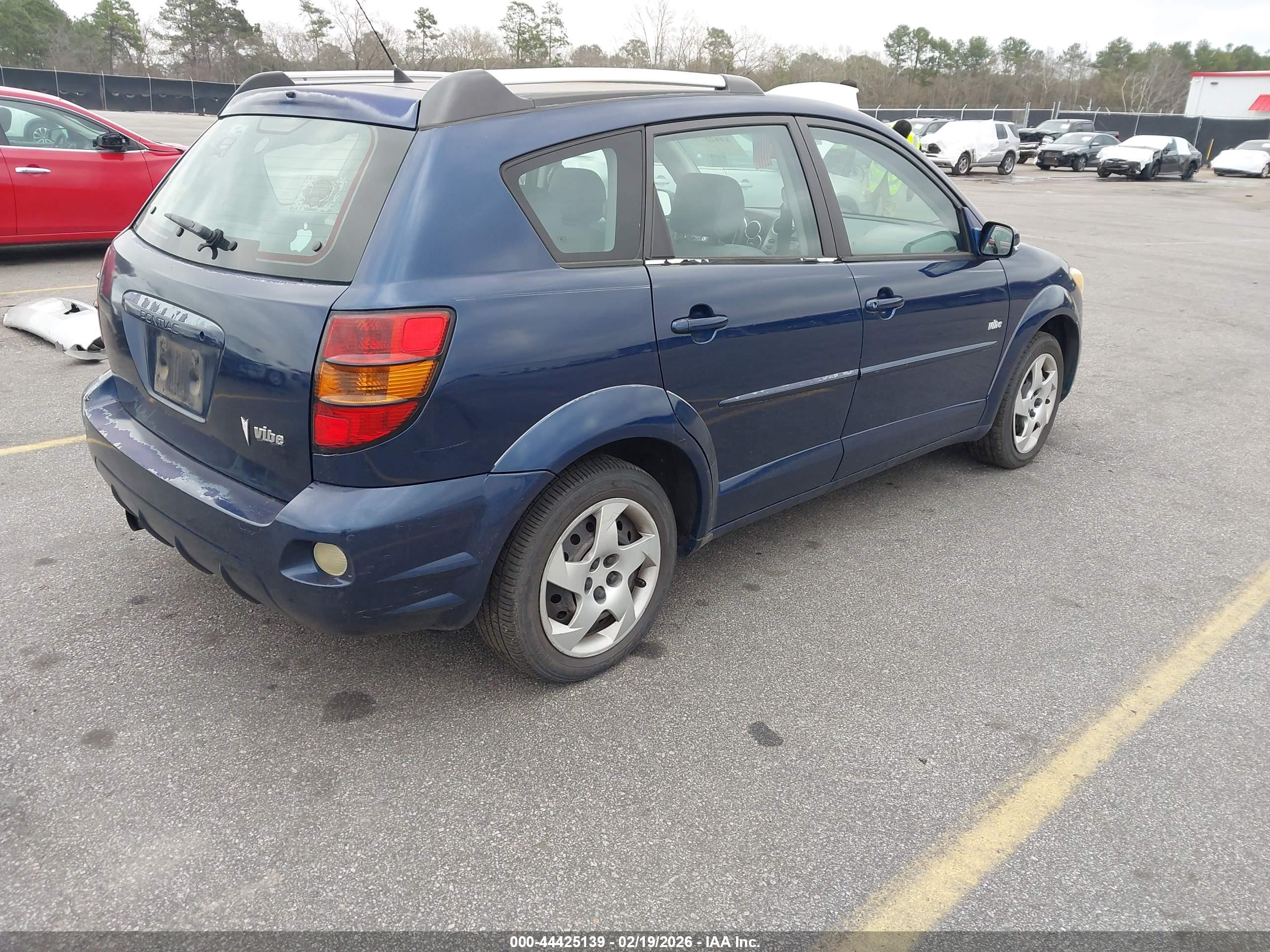 PONTIAC VIBE image 4