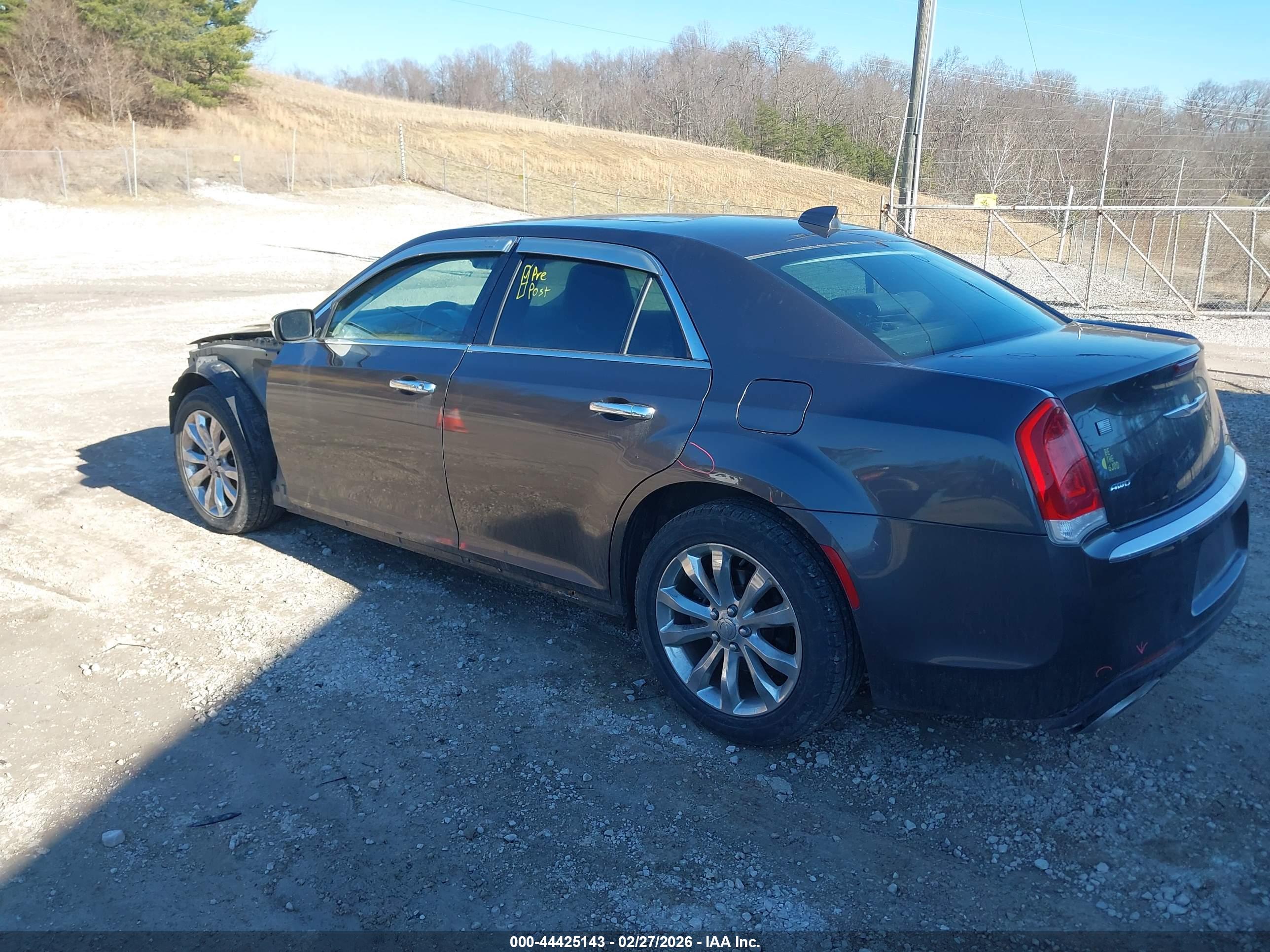 CHRYSLER 300C image 3
