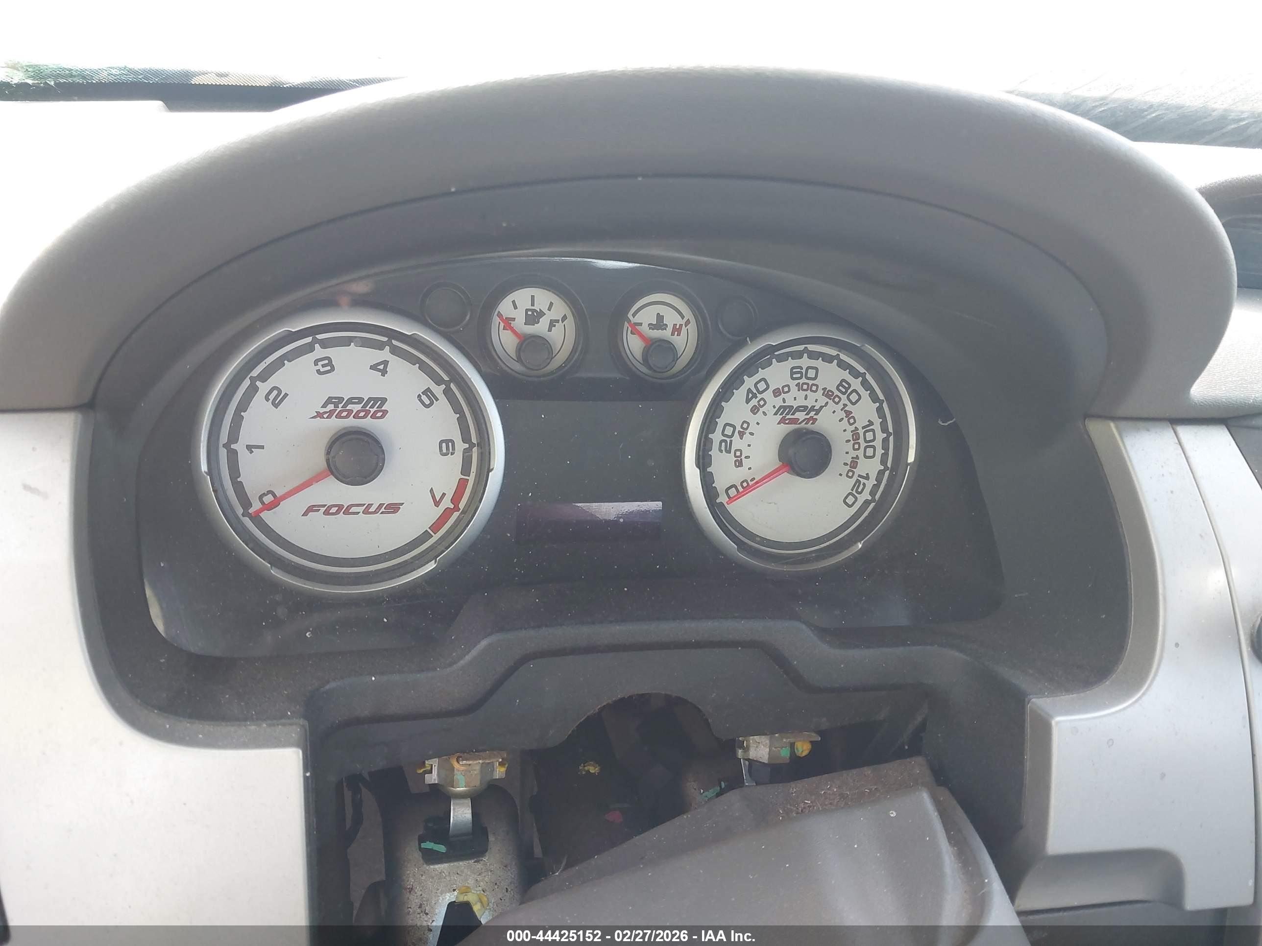 FORD FOCUS image 7