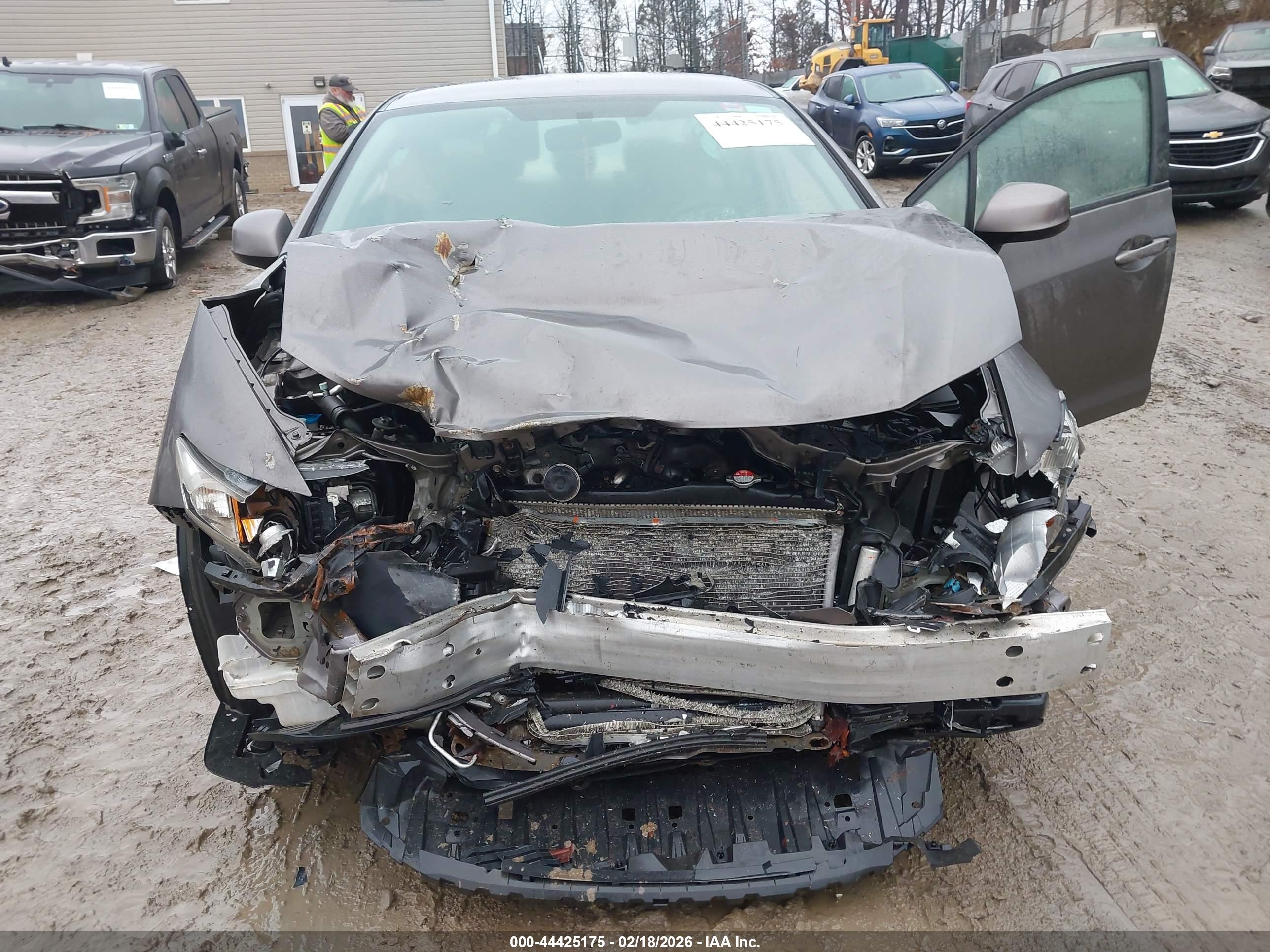 HONDA CIVIC image 6