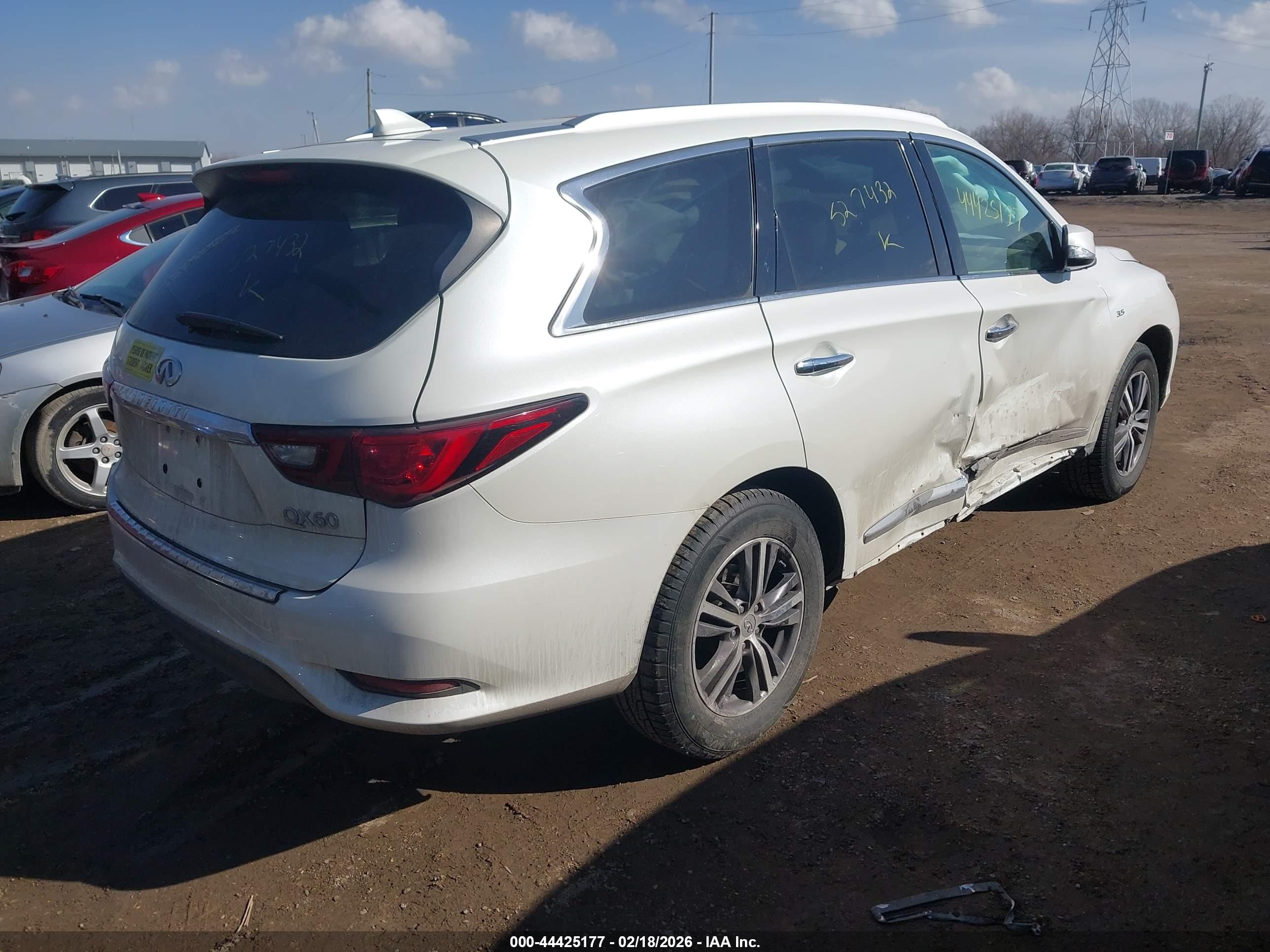 INFINITI QX60 image 4