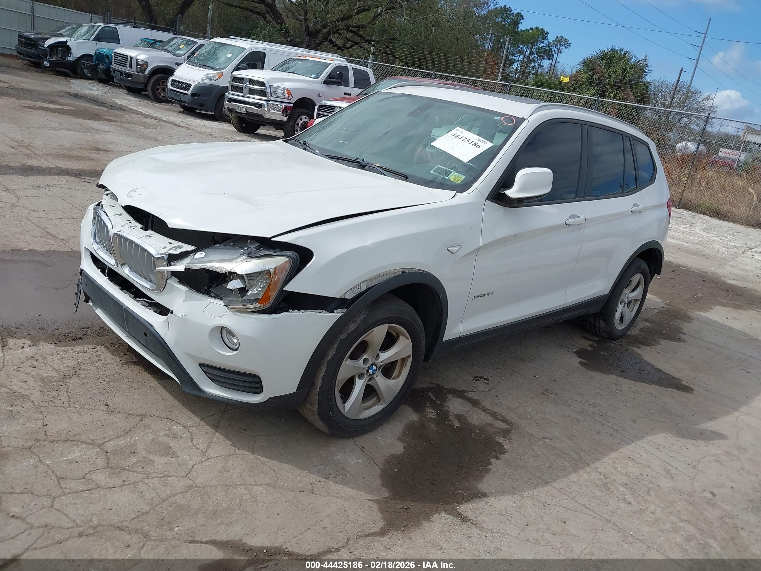 BMW X3 image 2