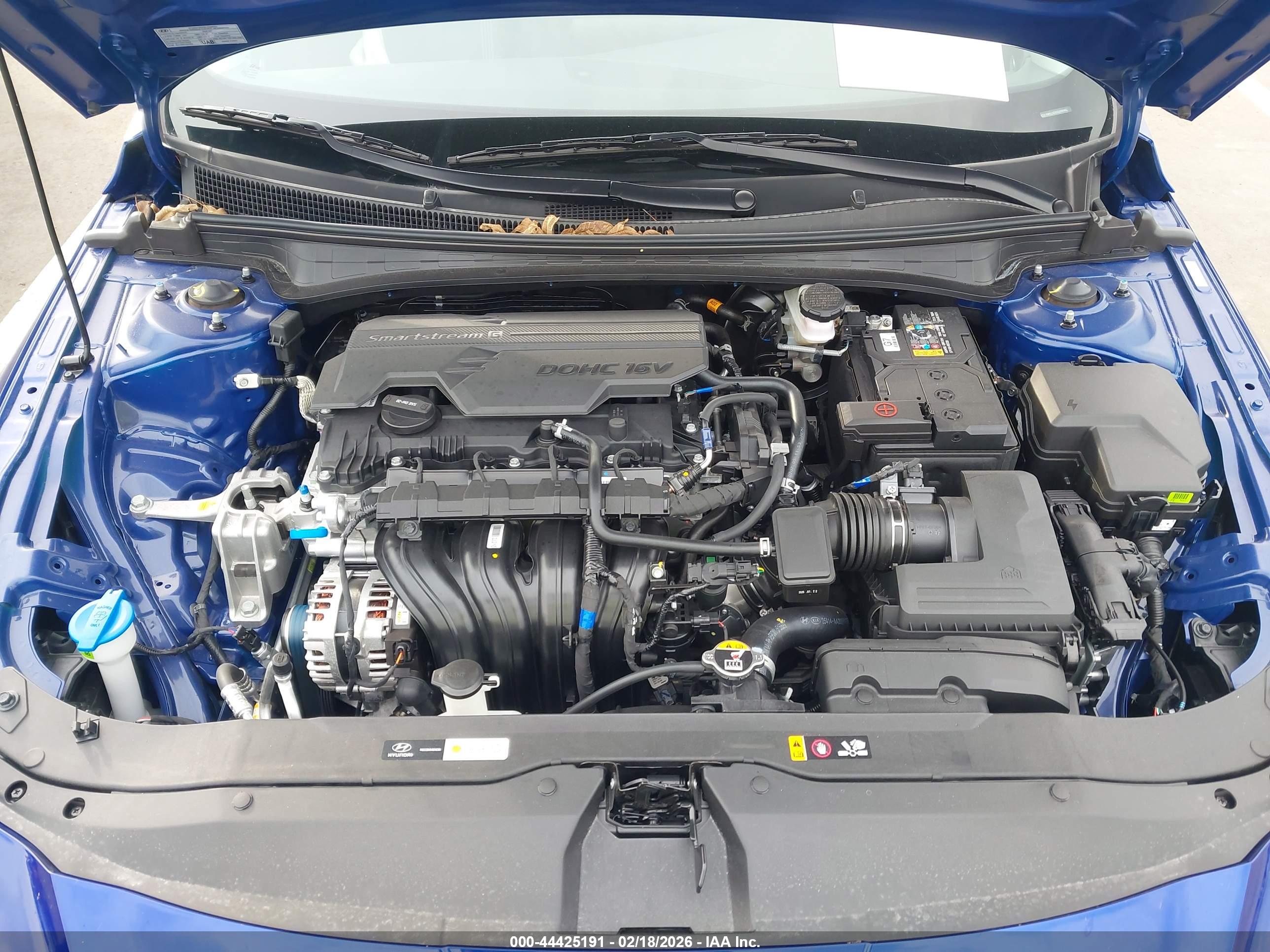 HYUNDAI ELANTRA image 10