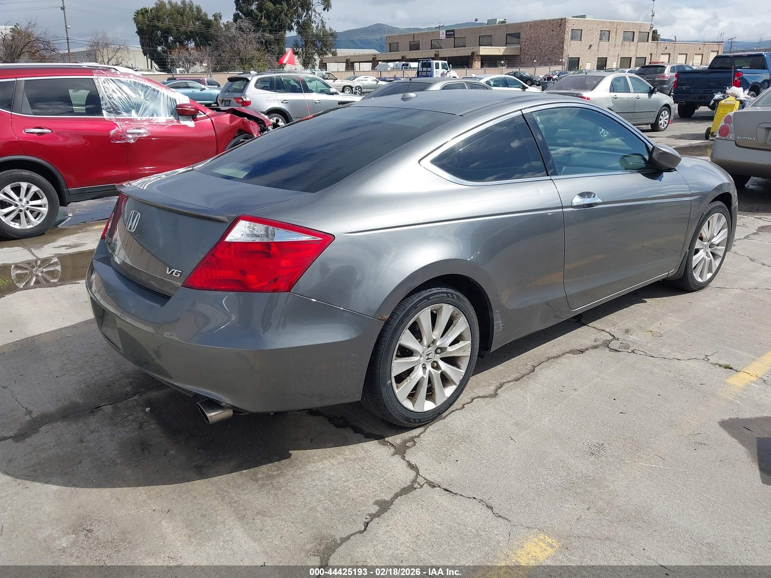 HONDA ACCORD image 4