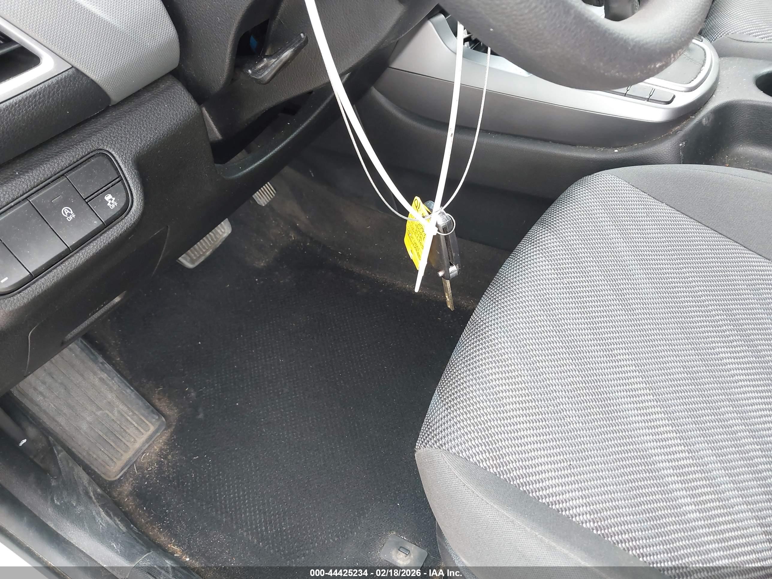 KIA SELTOS image 11