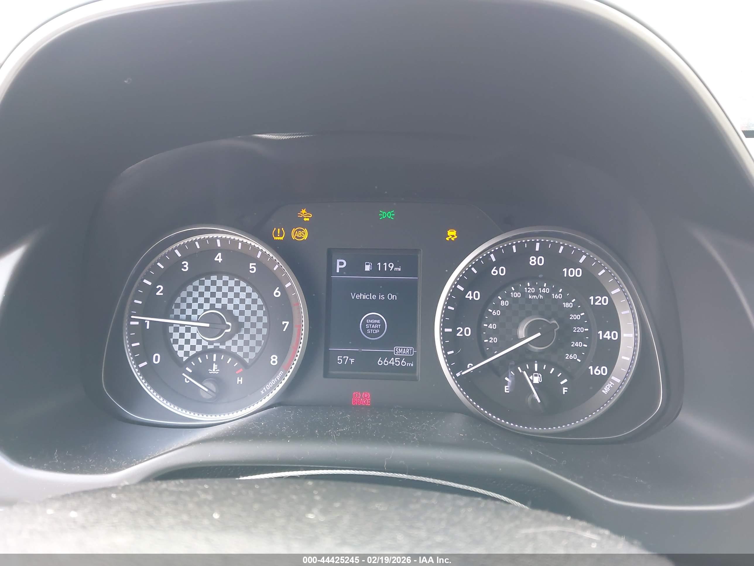 HYUNDAI ELANTRA image 7
