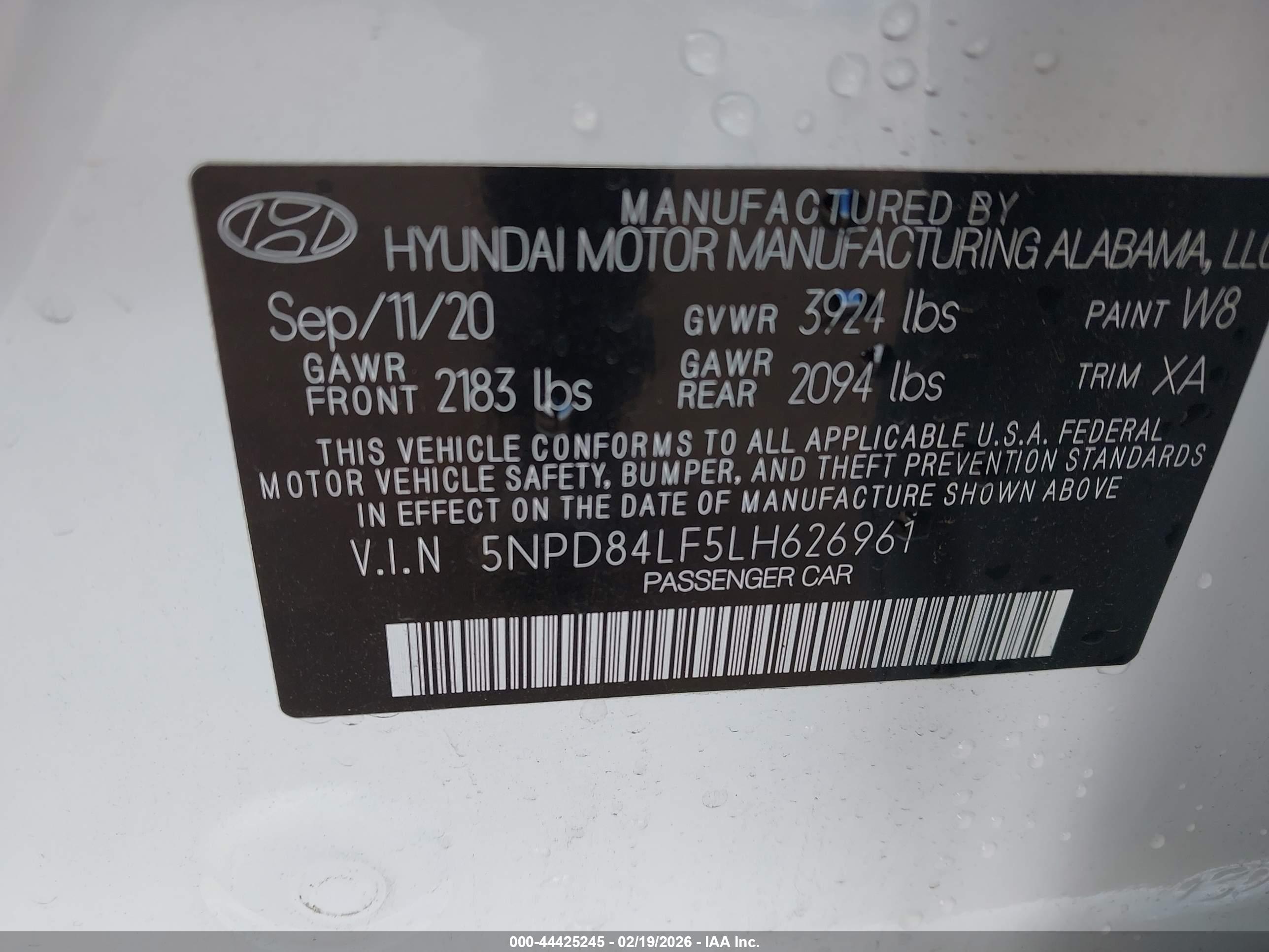 HYUNDAI ELANTRA image 9