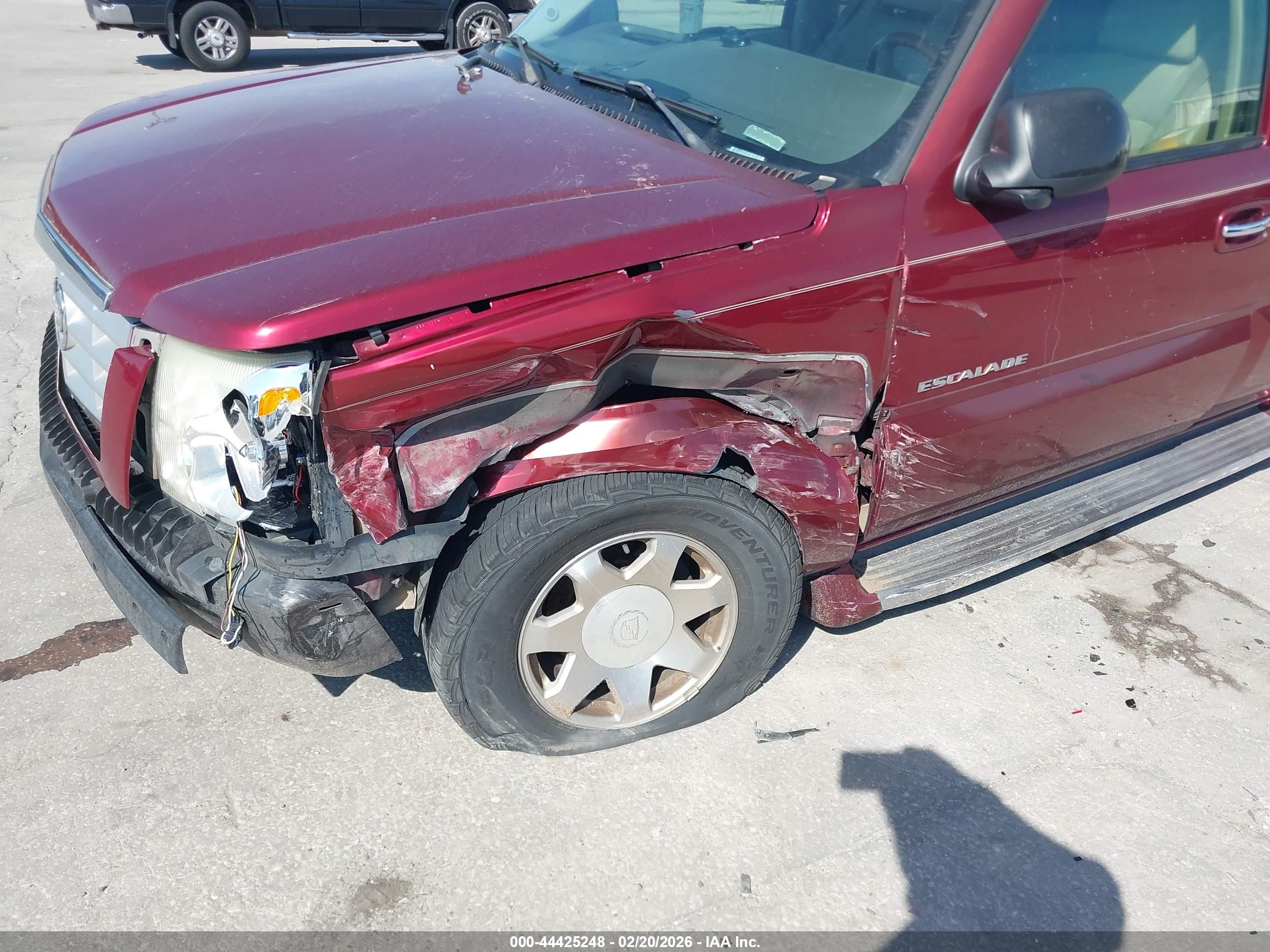 CADILLAC ESCALADE image 6