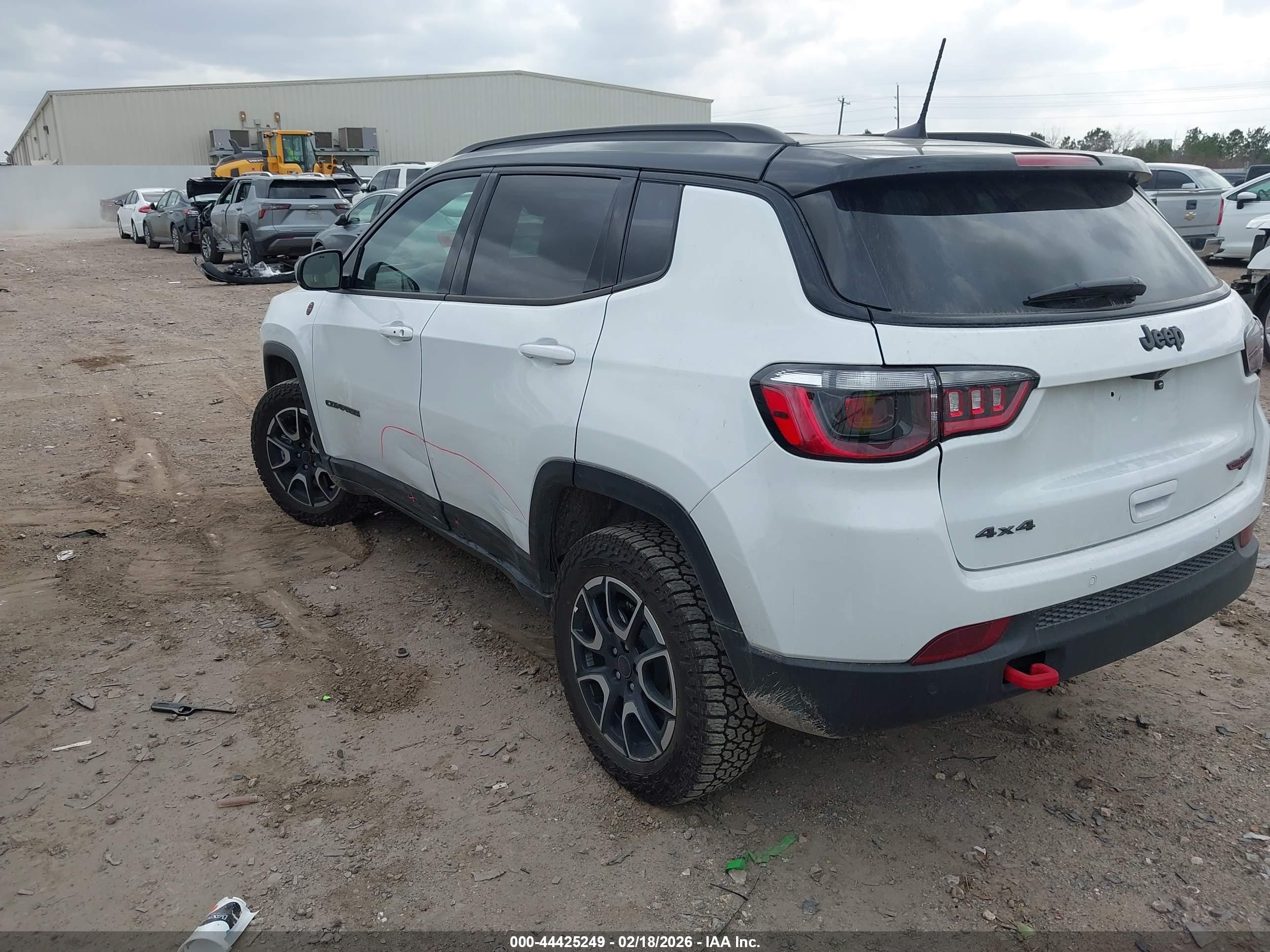 JEEP COMPASS image 3