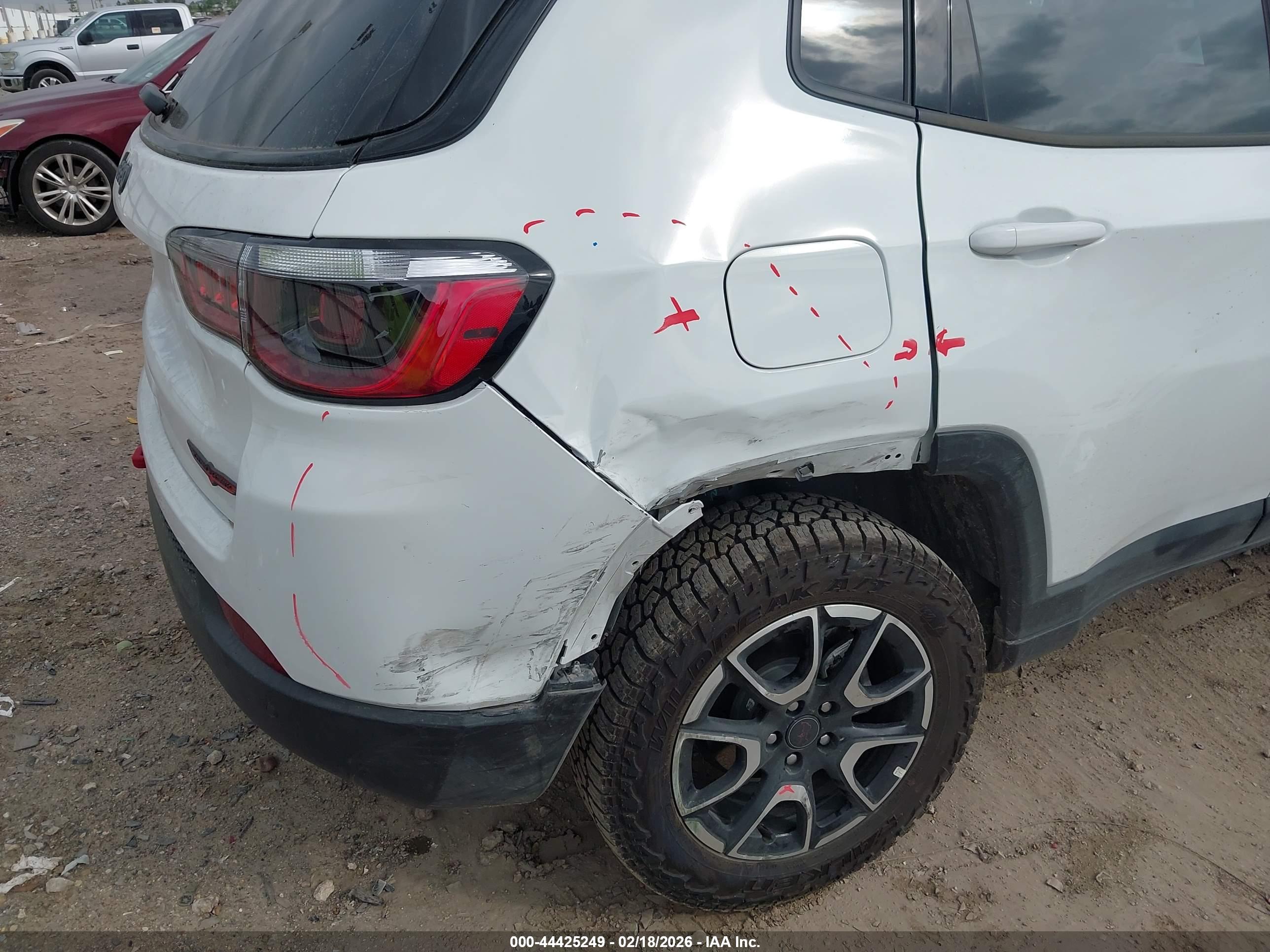 JEEP COMPASS image 6