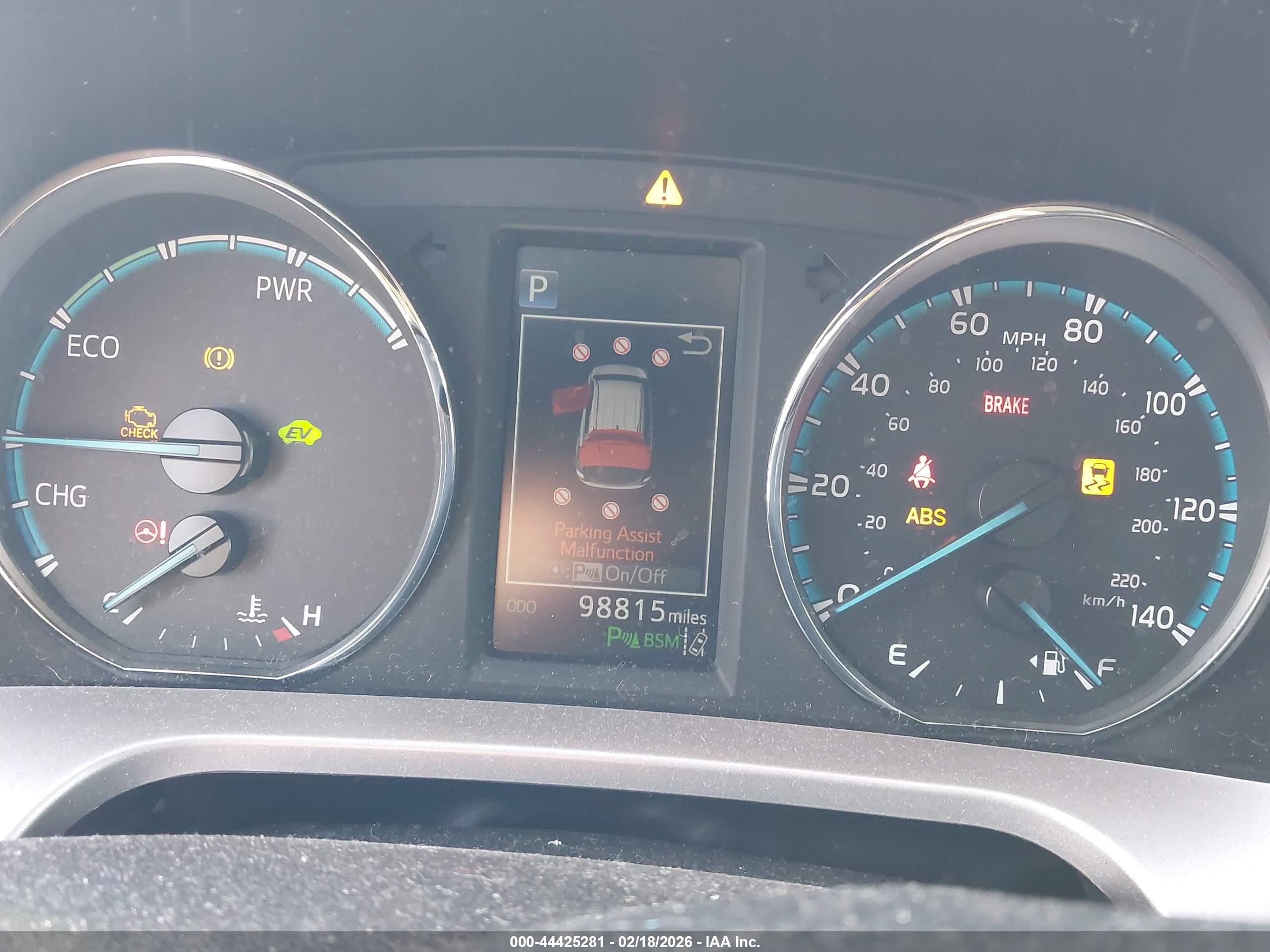 TOYOTA RAV4 image 7