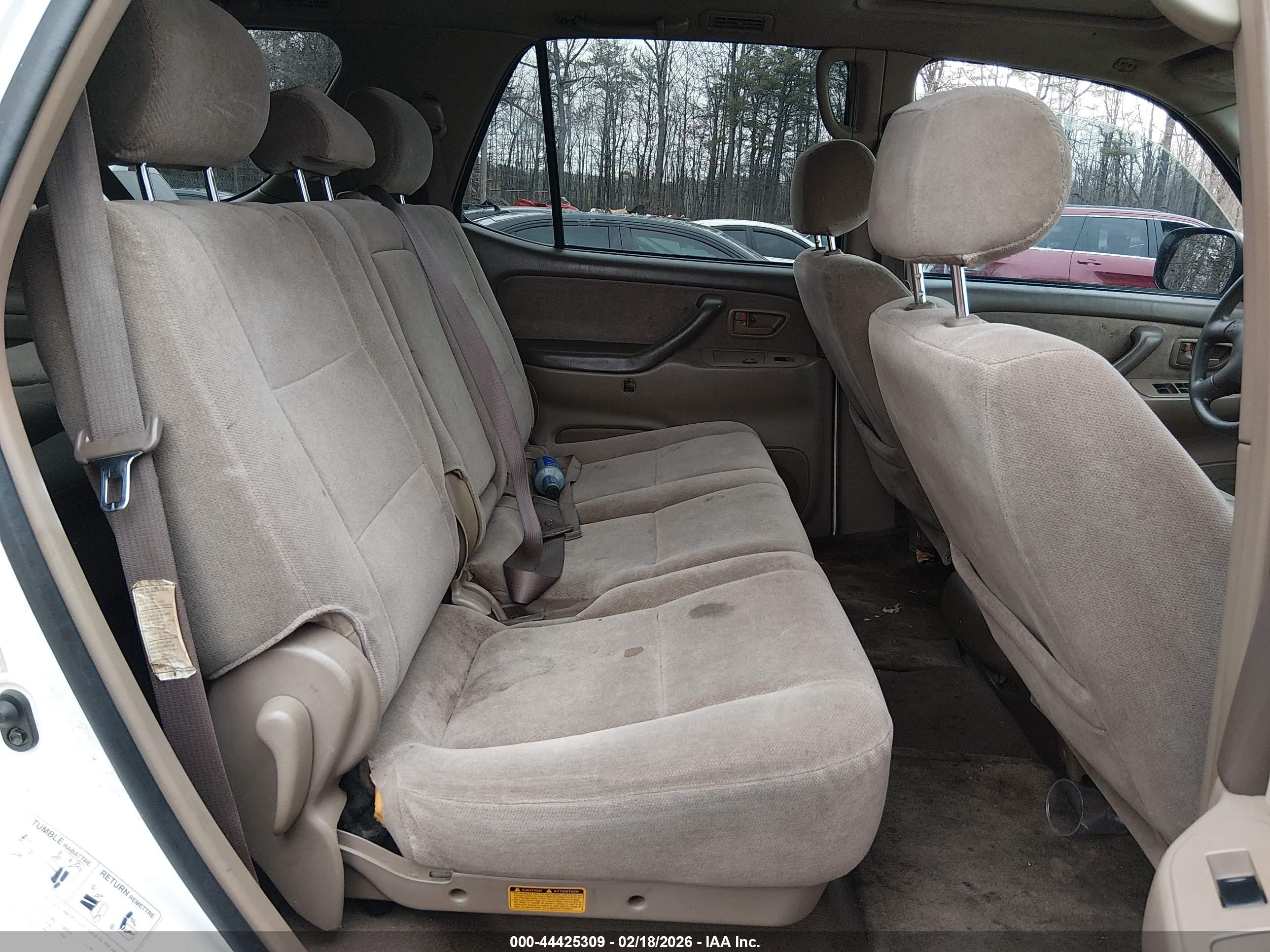 TOYOTA SEQUOIA image 8