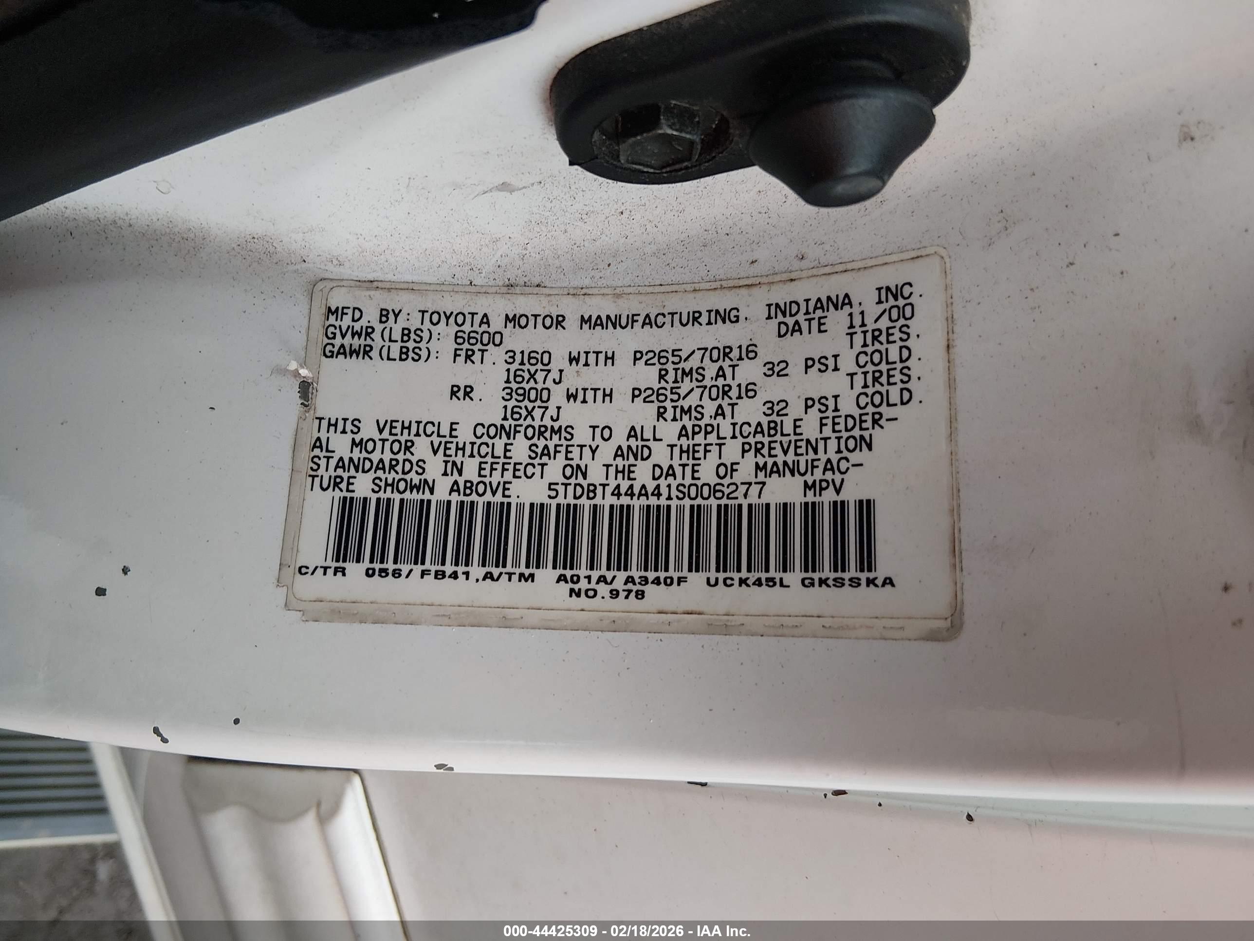 TOYOTA SEQUOIA image 9