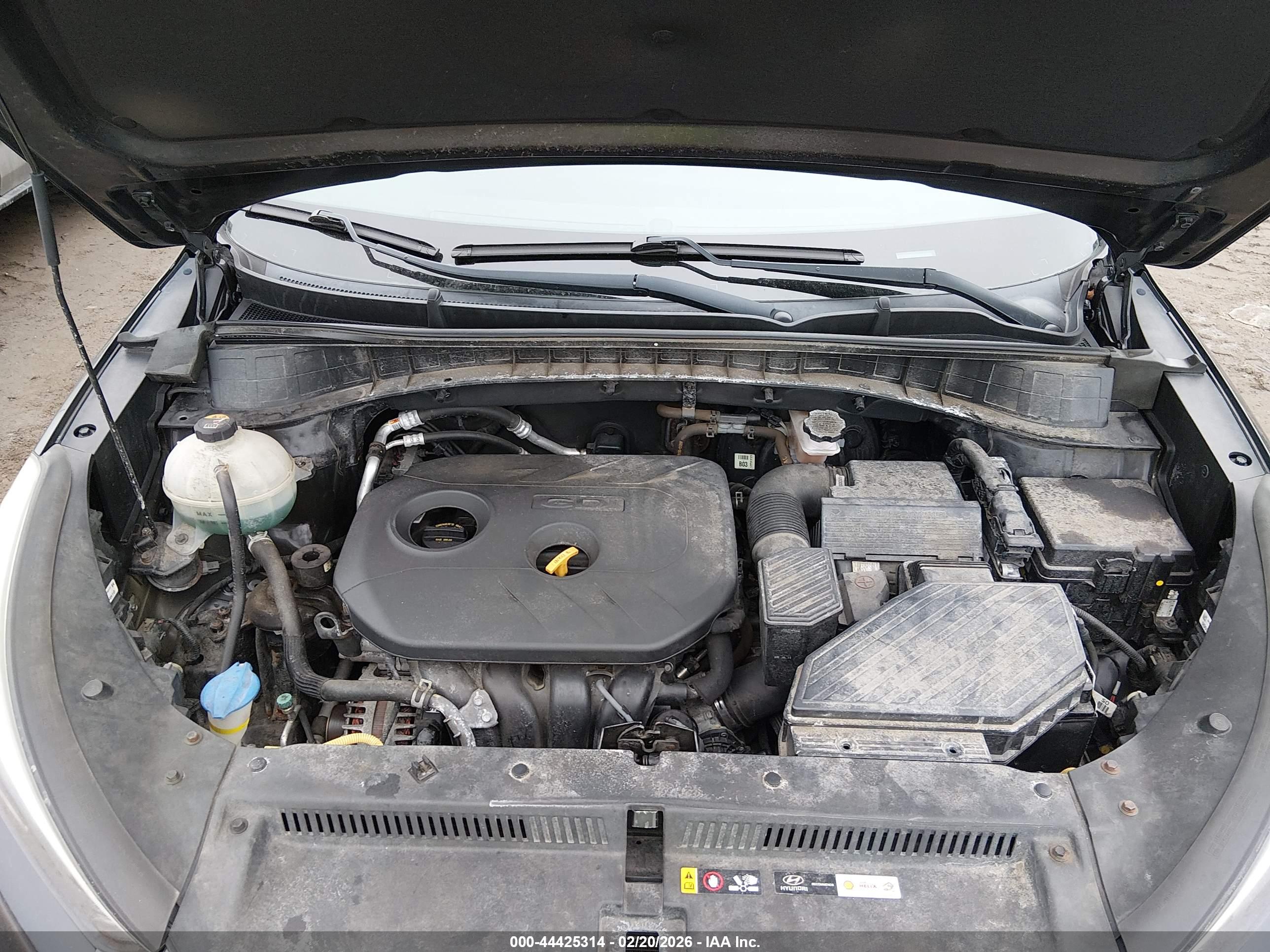 HYUNDAI TUCSON image 10