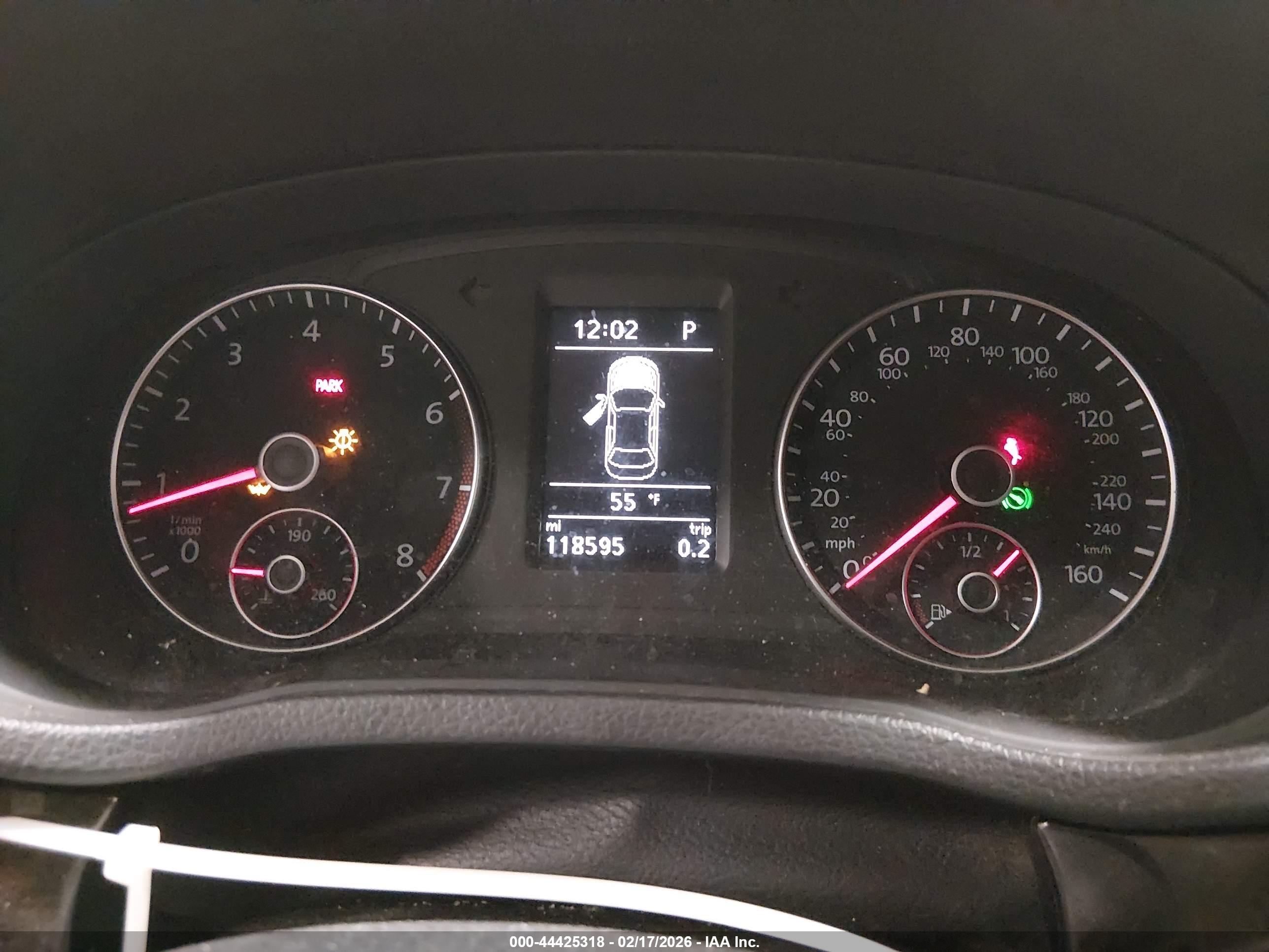 VOLKSWAGEN PASSAT image 7