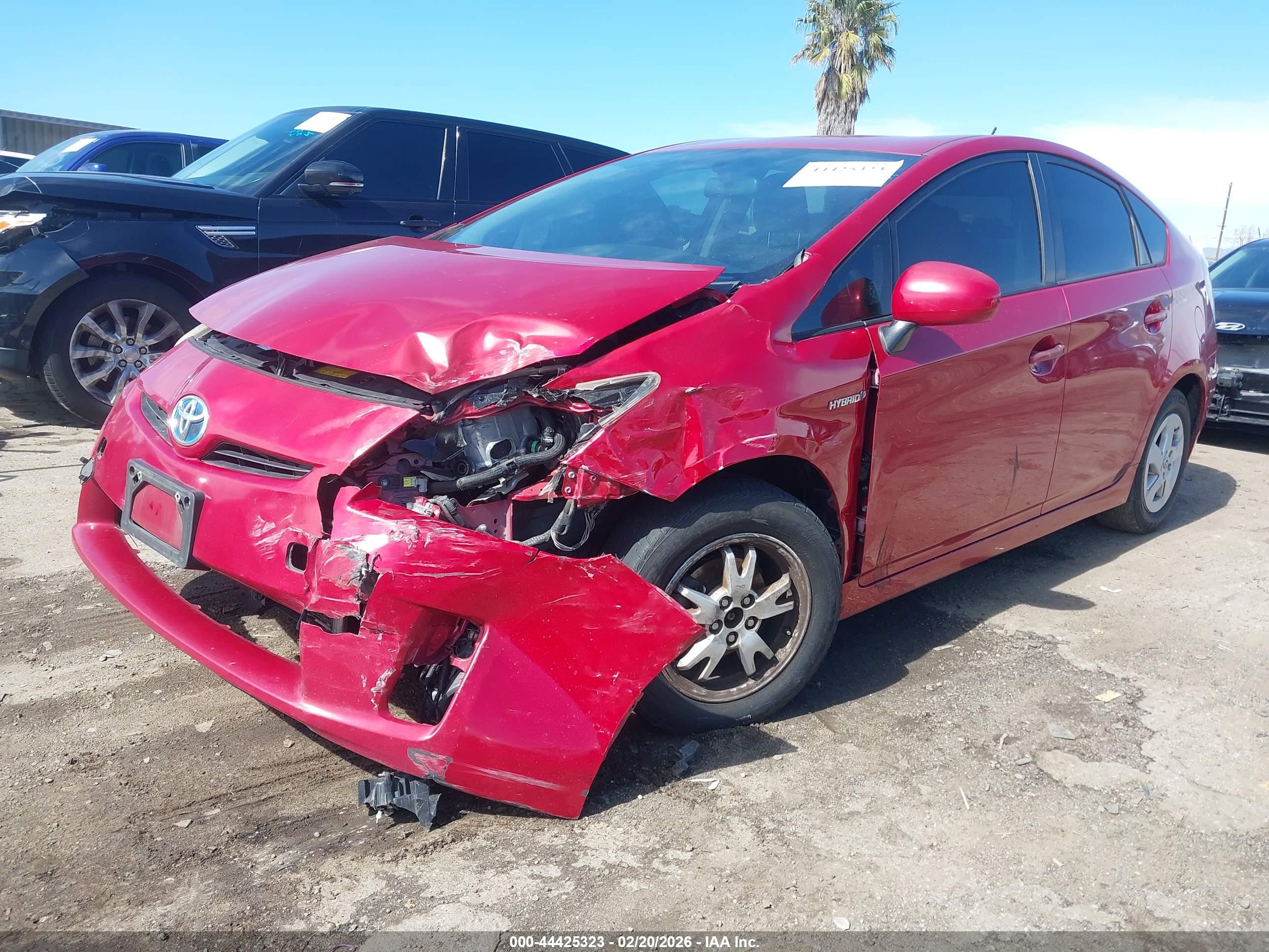 TOYOTA PRIUS image 2