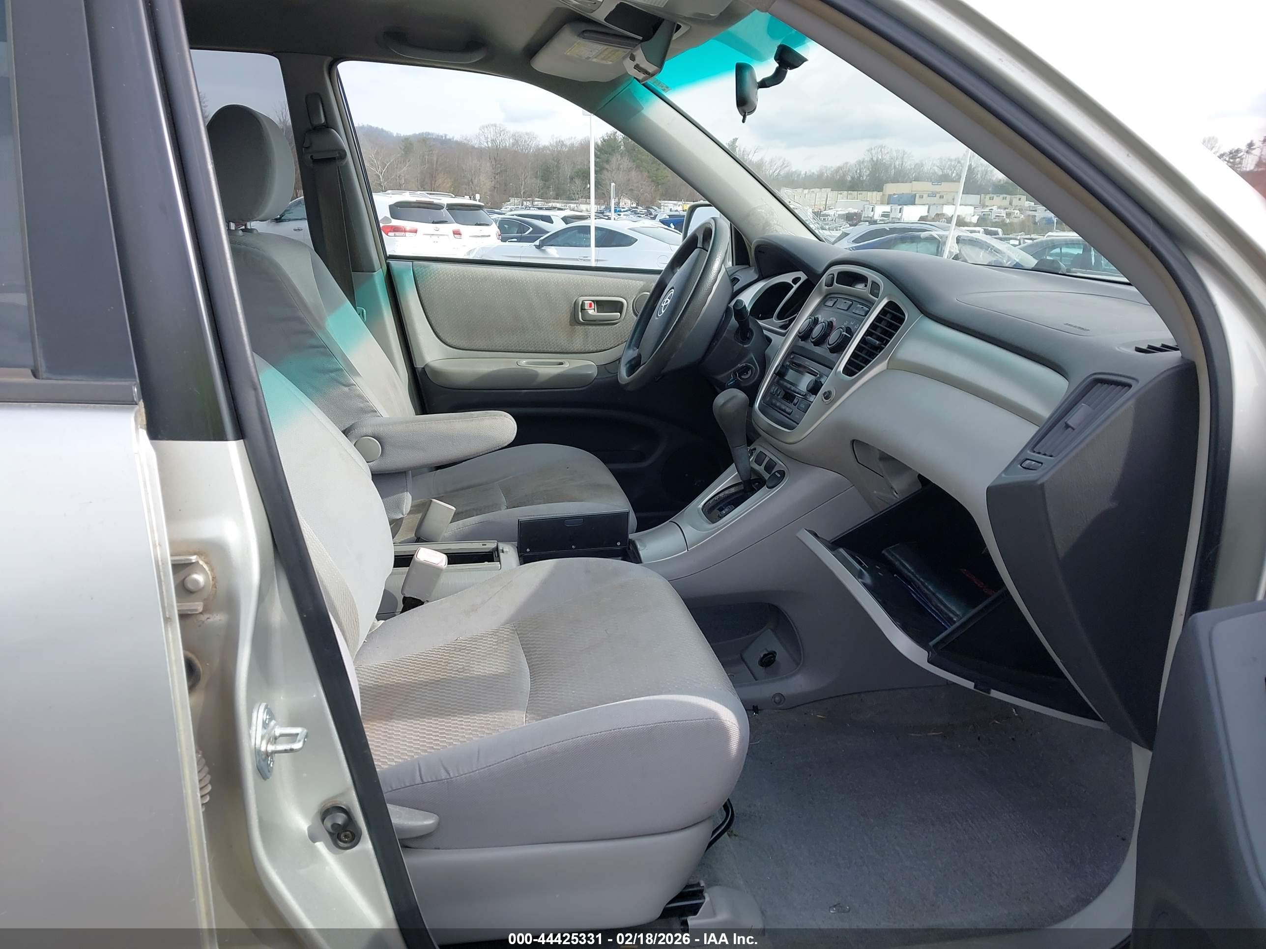 TOYOTA HIGHLANDER image 5