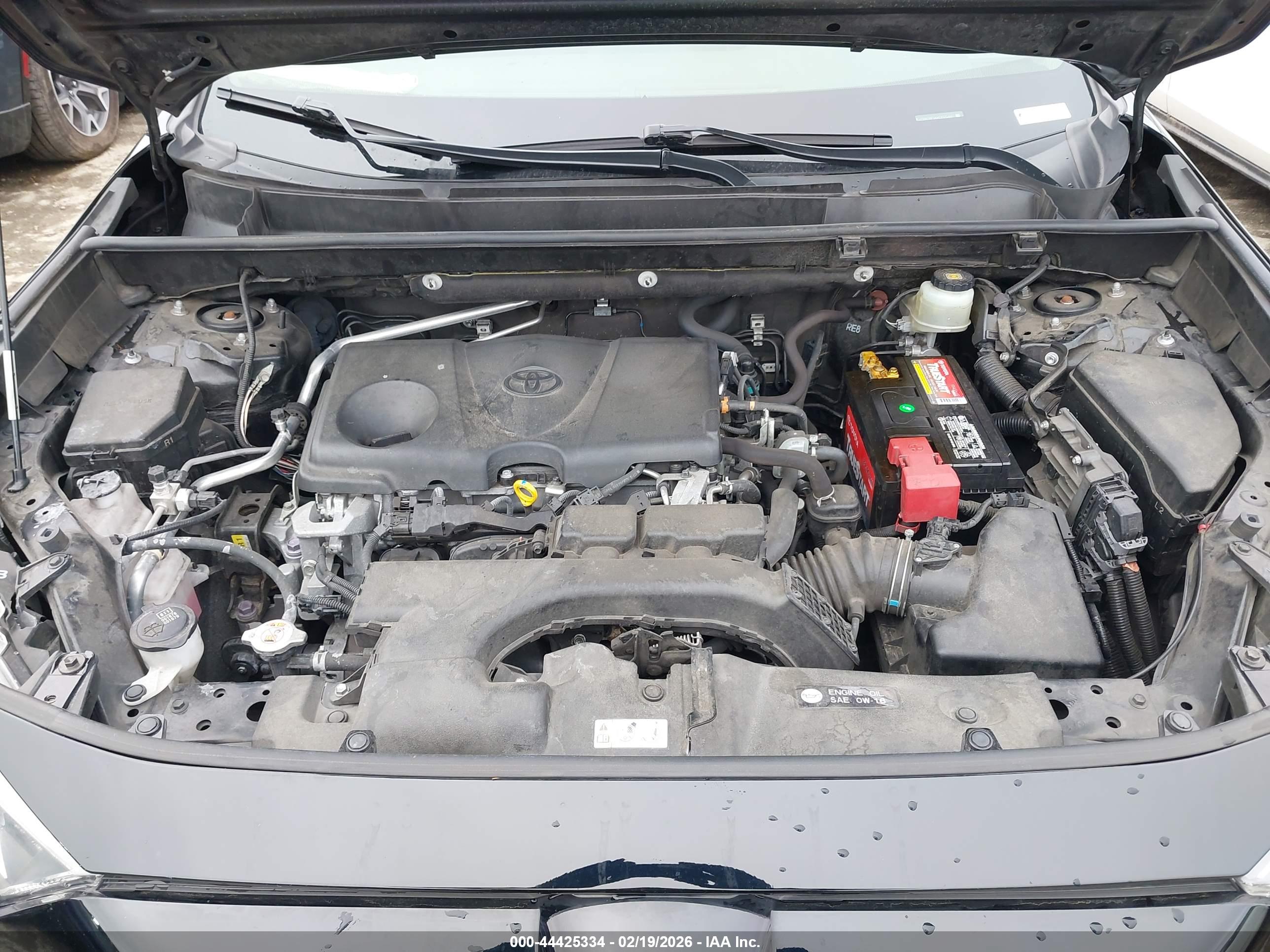 TOYOTA RAV4 image 10