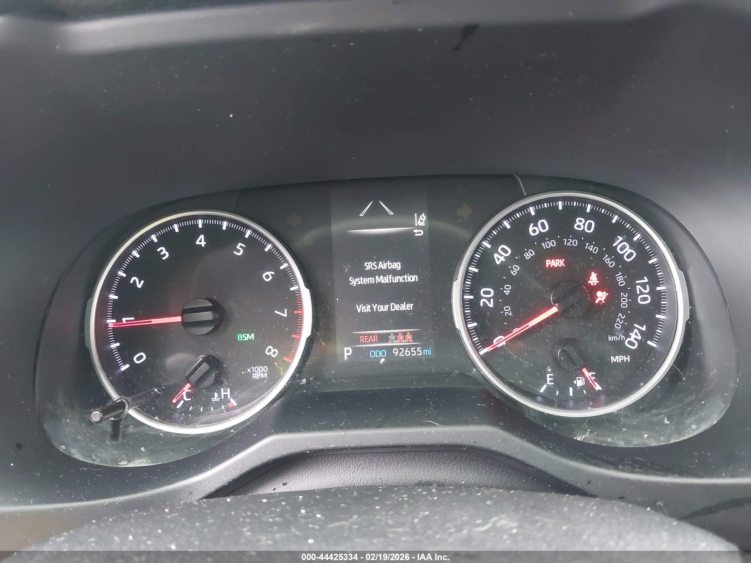 TOYOTA RAV4 image 7